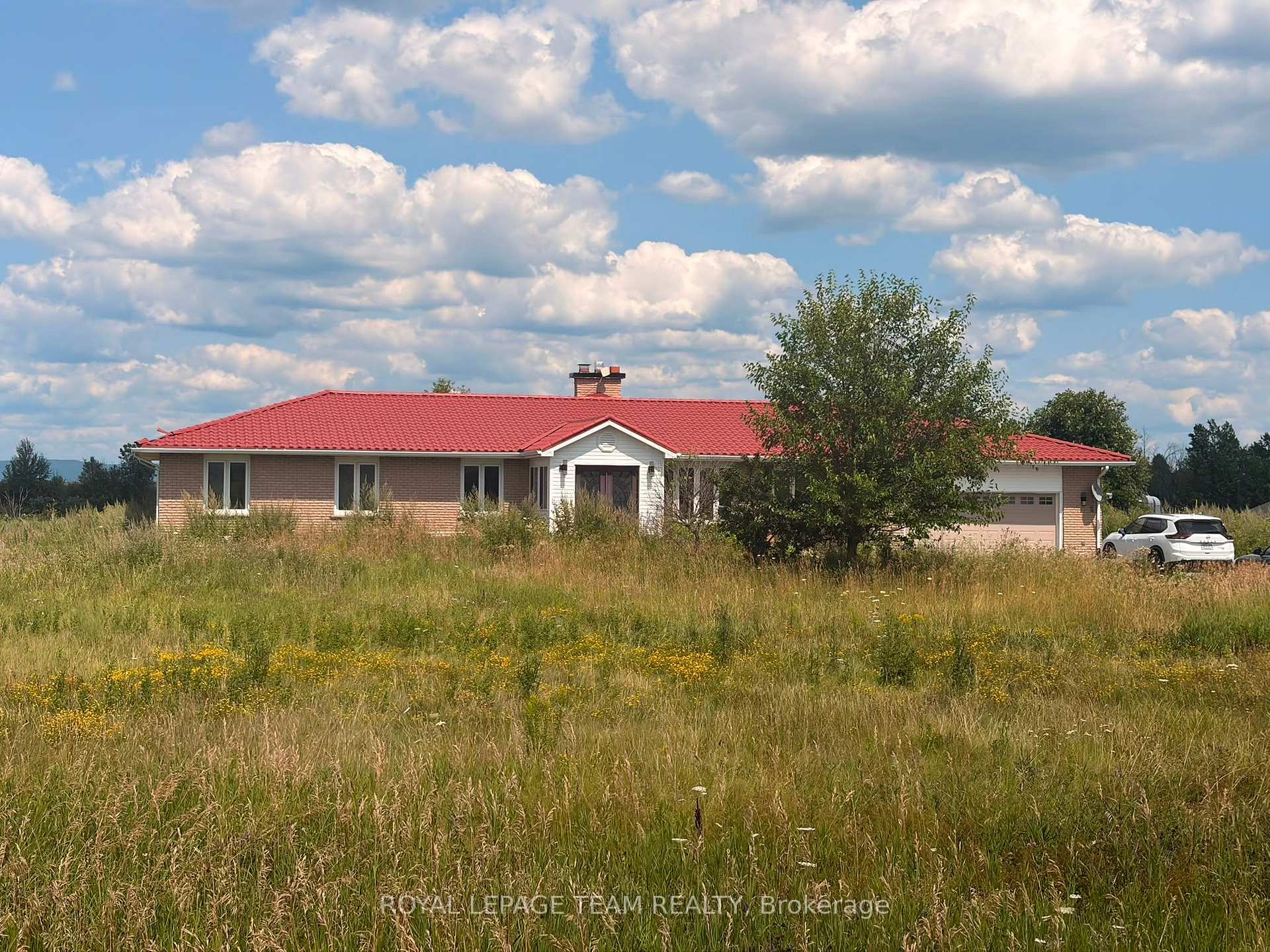 Photo 2 of 3084 Woodkilton Road, Ottawa, Dunrobin — HOMEH