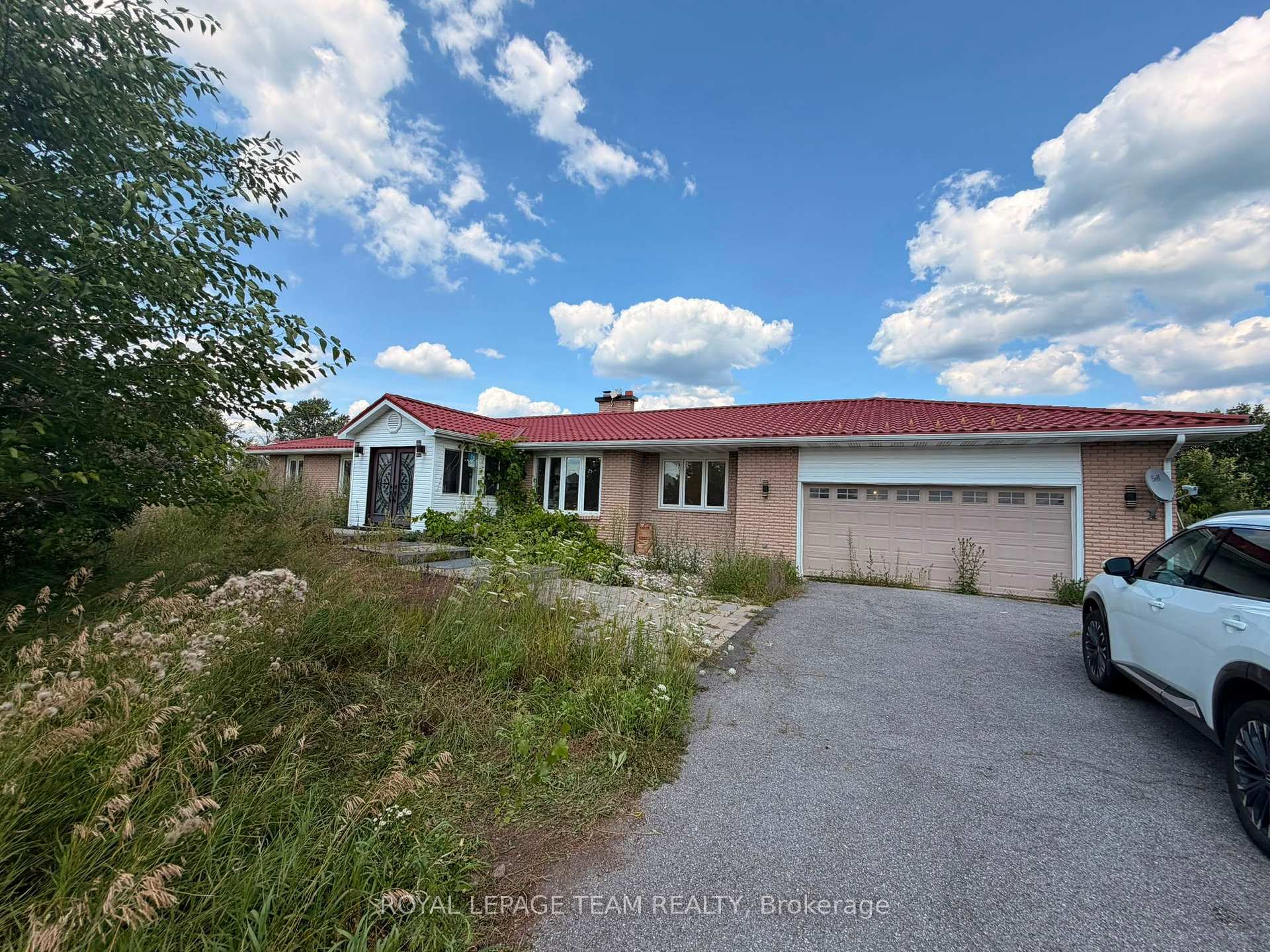 Photo 3 of 3084 Woodkilton Road, Ottawa, Dunrobin — HOMEH