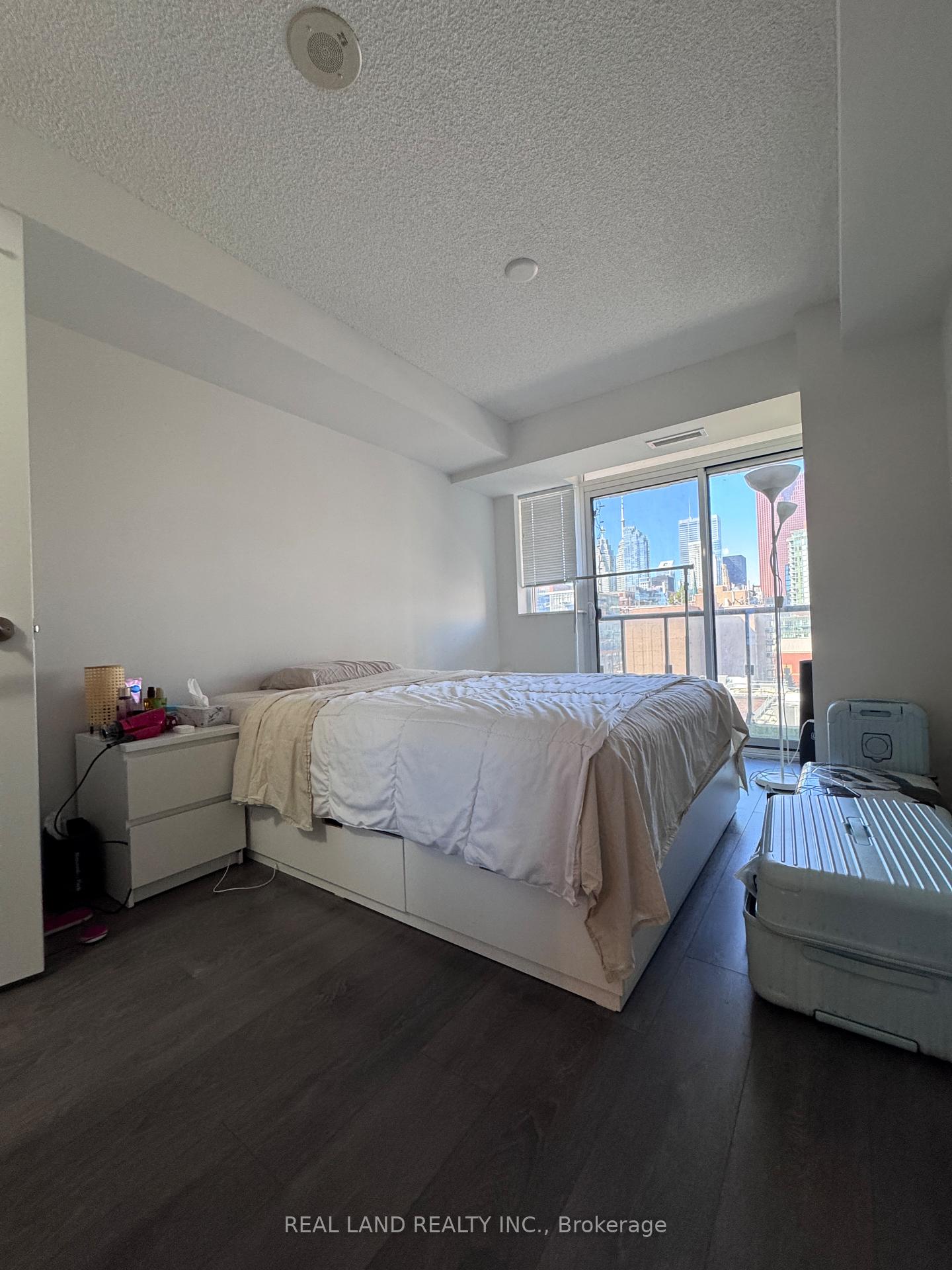 Photo 13 of Unit 1111, 400 Adelaide Street E, Toronto, Moss Park — HOMEH