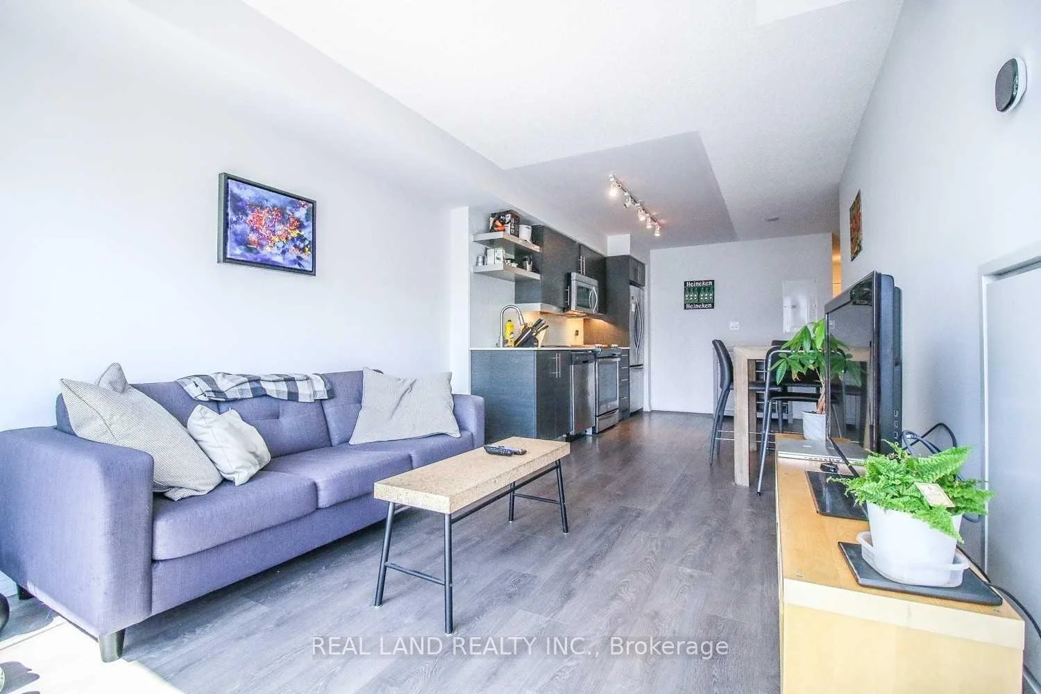 Photo 21 of Unit 1111, 400 Adelaide Street E, Toronto, Moss Park — HOMEH