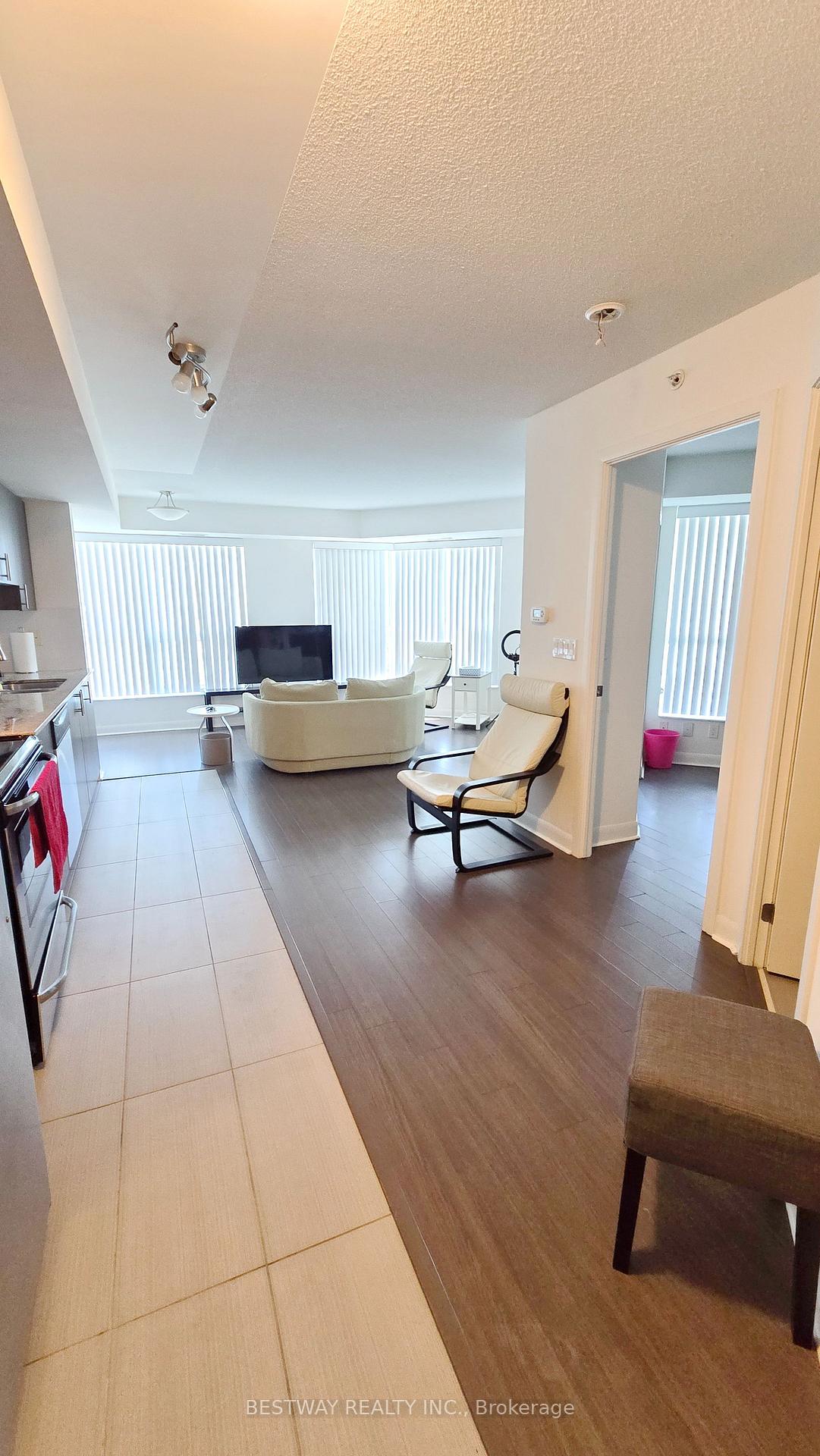 Photo of Unit 208, 75 Norman Bethune Avenue