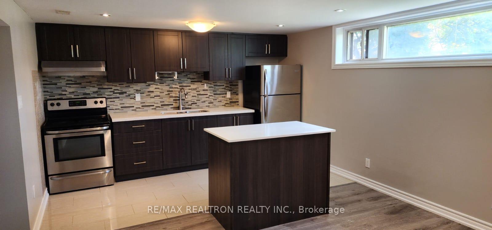 Photo 2 of Unit Bsmnt, 70 Clementine Square, Scarborough, Woburn — HOMEH