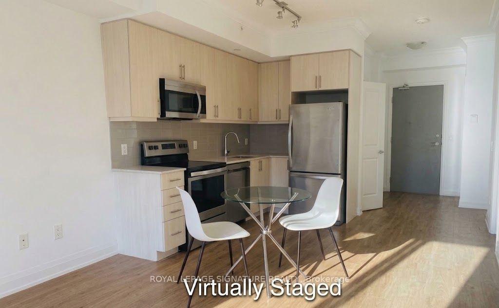 Photo 3 of Unit 917, 591 Sheppard Avenue, North York, Bayview Village — HOMEH