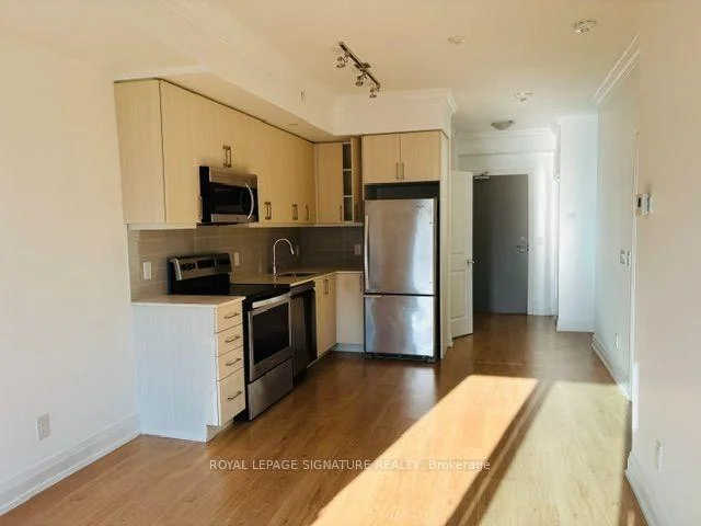 Photo 10 of Unit 917, 591 Sheppard Avenue, North York, Bayview Village — HOMEH
