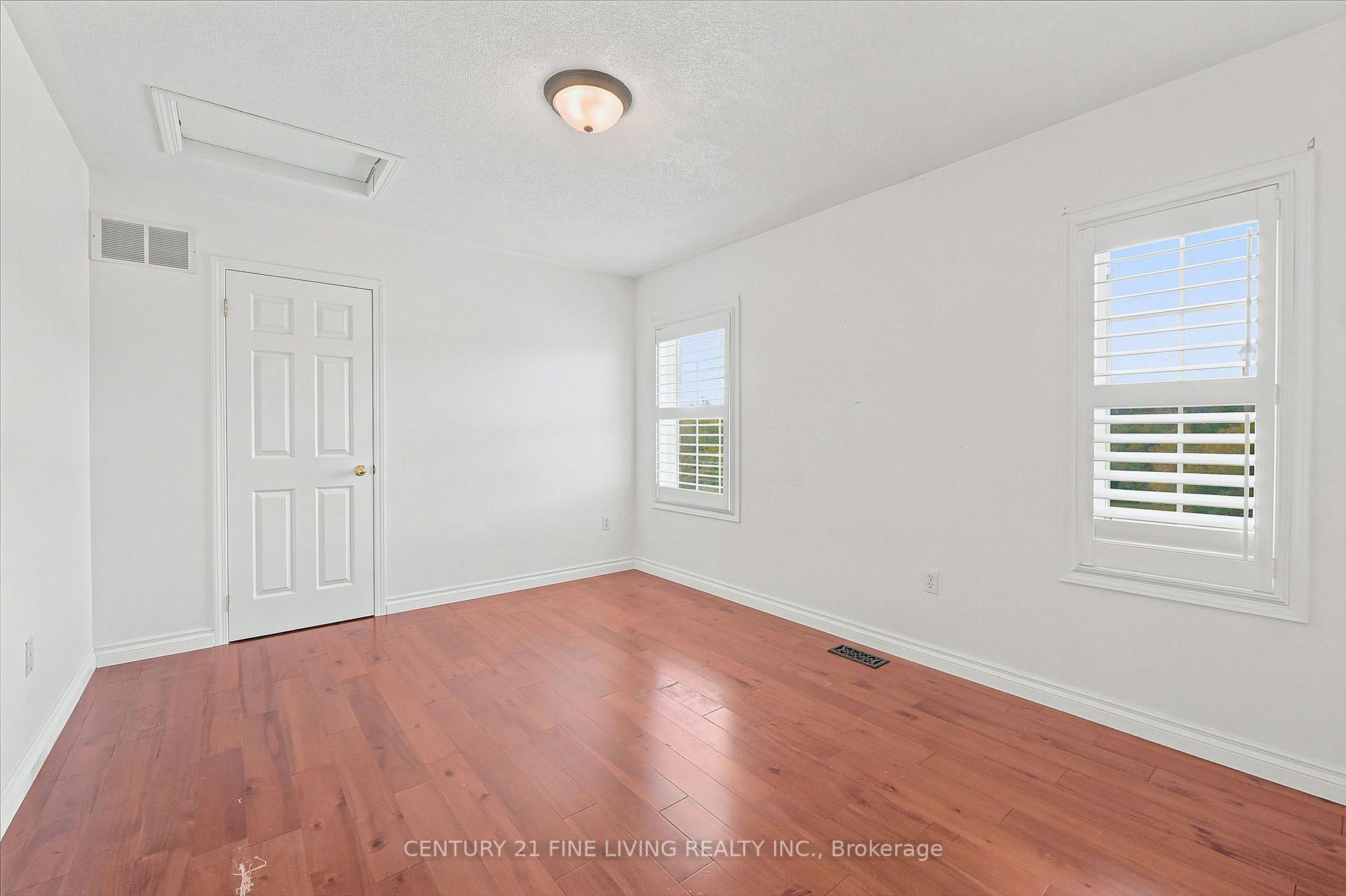 Photo 19 of 92 Kettlewell Crescent, Brampton, Sandringham-Wellington — HOMEH