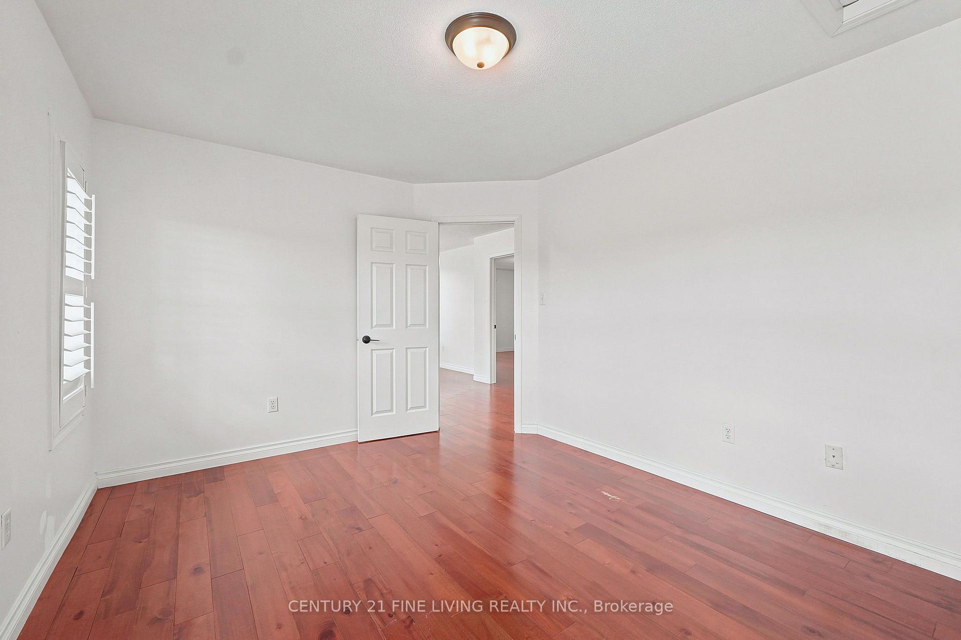 Photo 20 of 92 Kettlewell Crescent, Brampton, Sandringham-Wellington — HOMEH