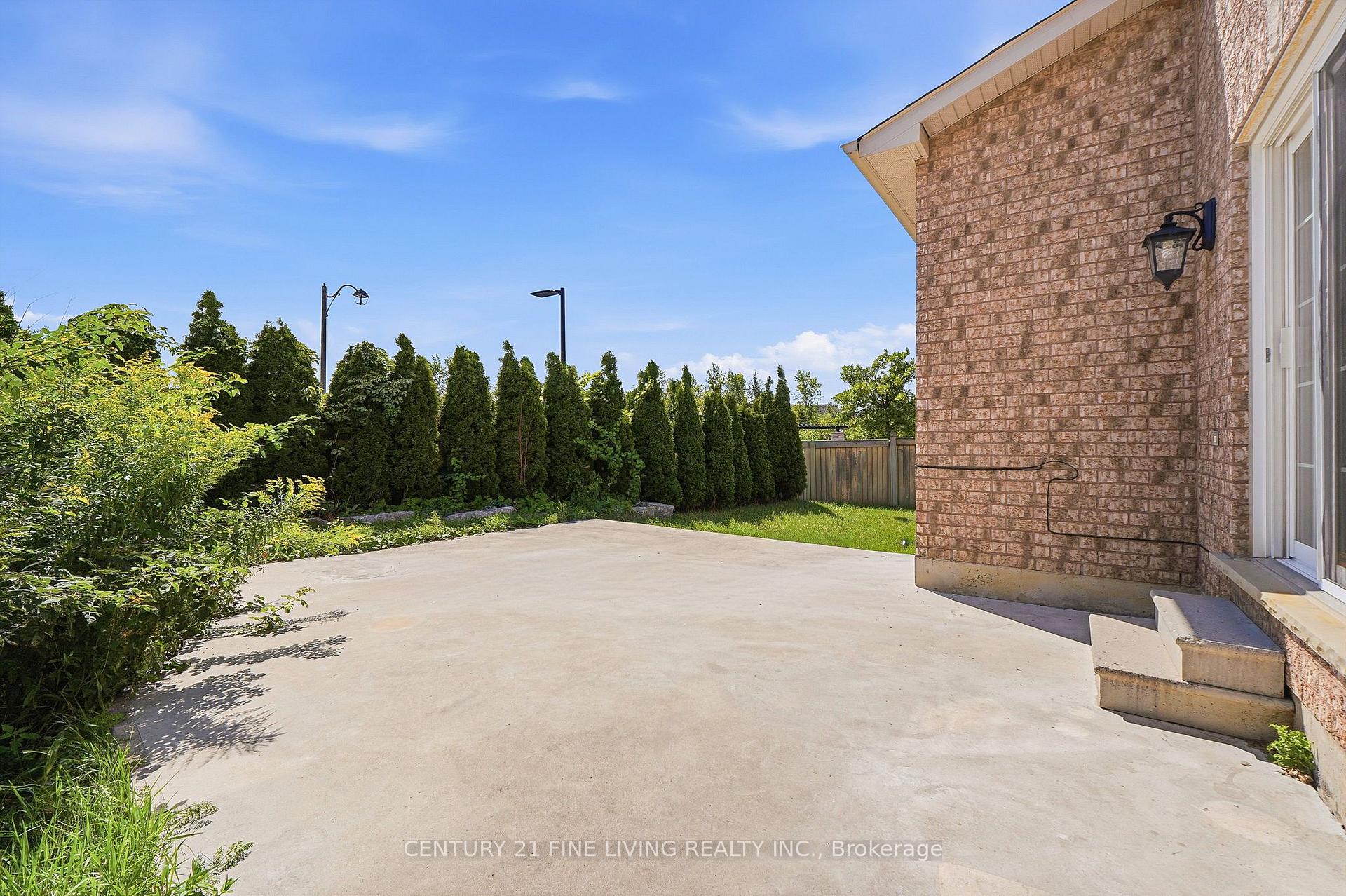Photo 27 of 92 Kettlewell Crescent, Brampton, Sandringham-Wellington — HOMEH