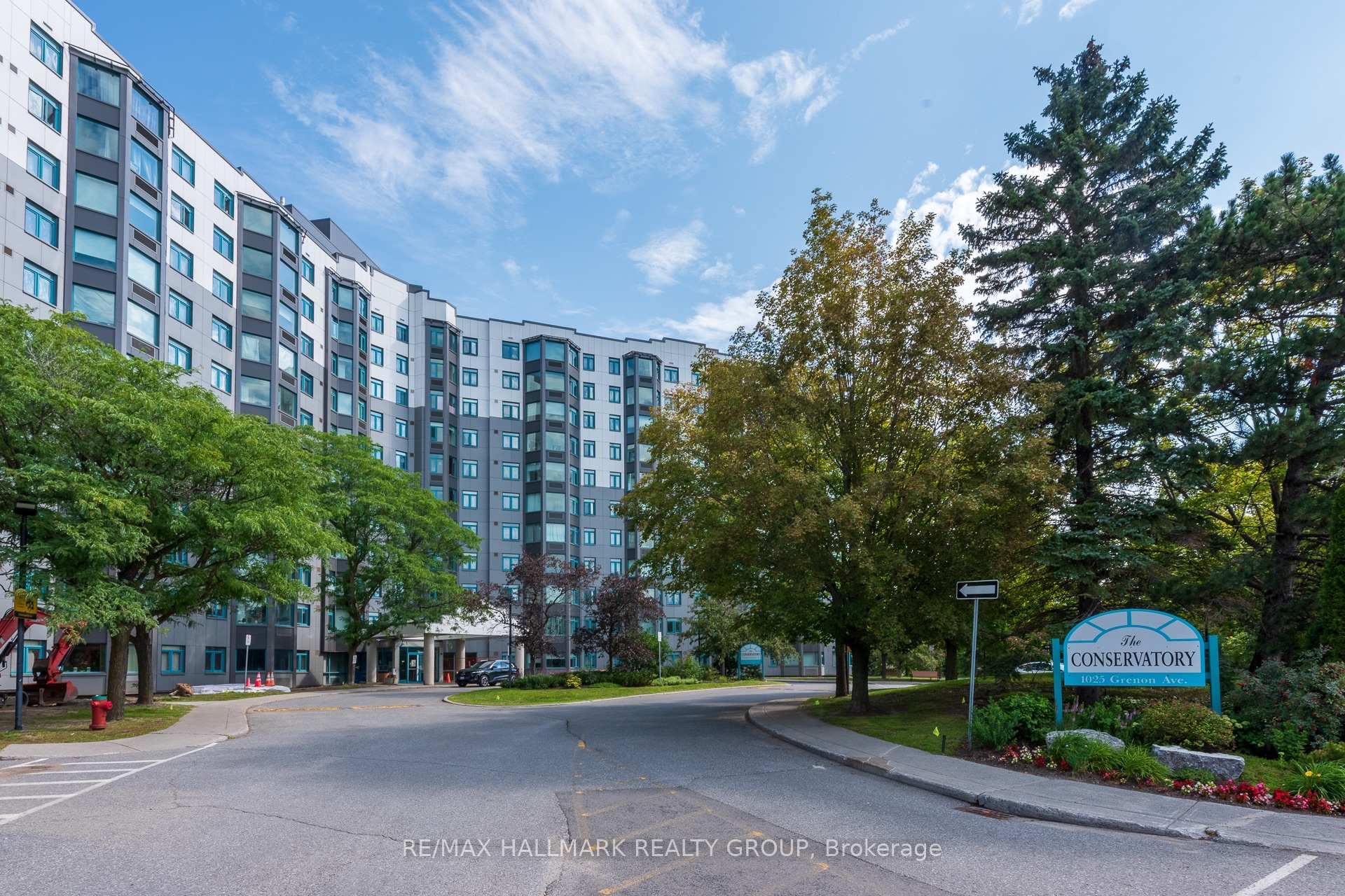Photo of Unit 408, 1025 Grenon Avenue