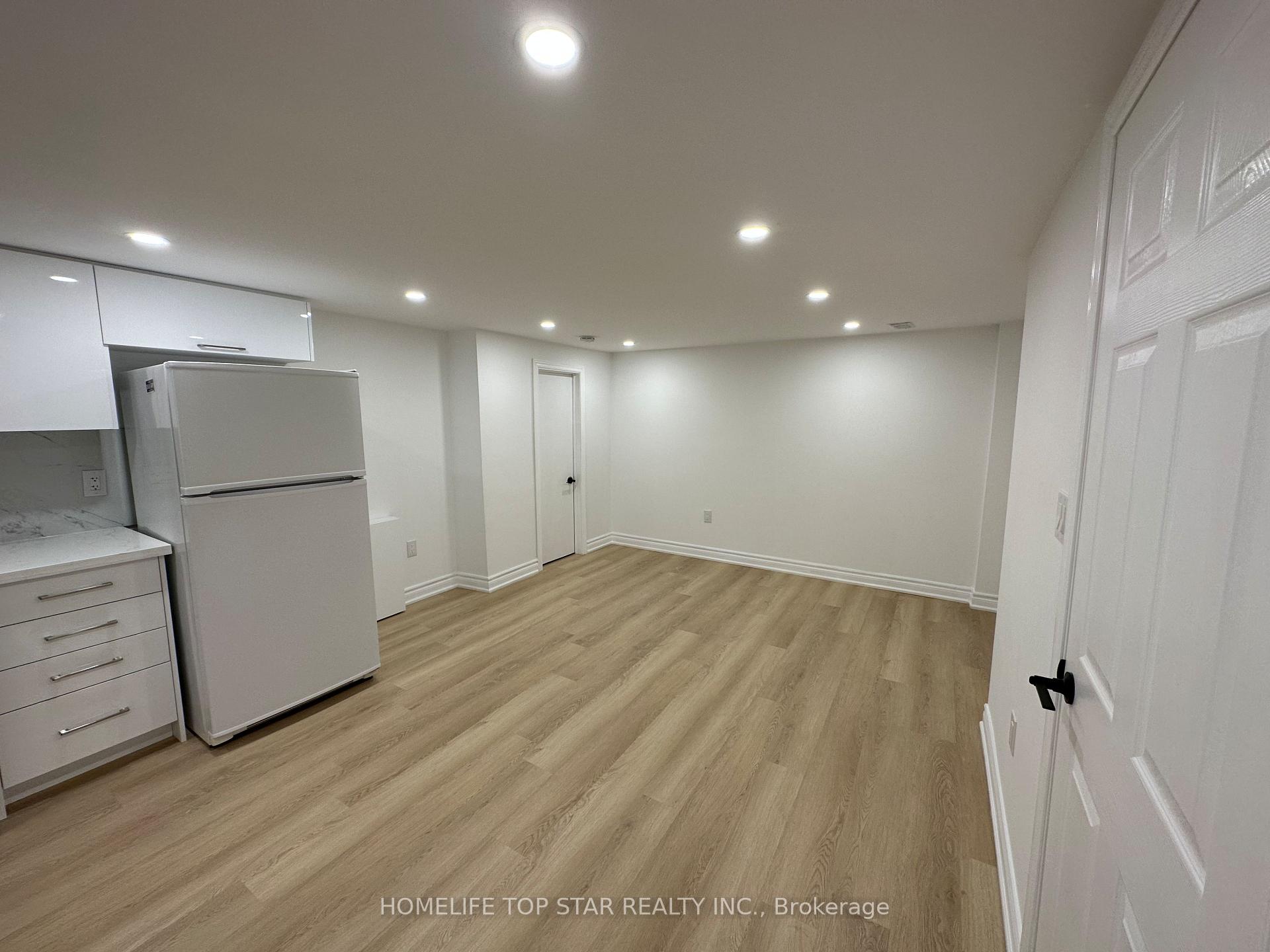 Photo 1 of Unit Basement, 38 Cartier Crescent, Richmond Hill, Crosby — HOMEH