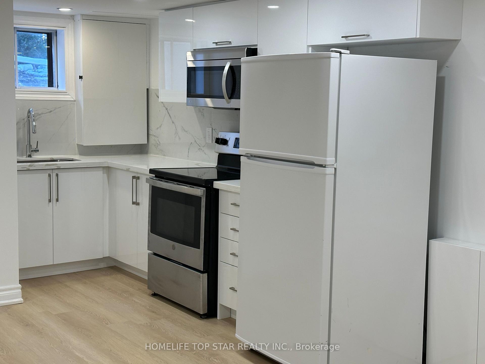 Photo 5 of Unit Basement, 38 Cartier Crescent, Richmond Hill, Crosby — HOMEH