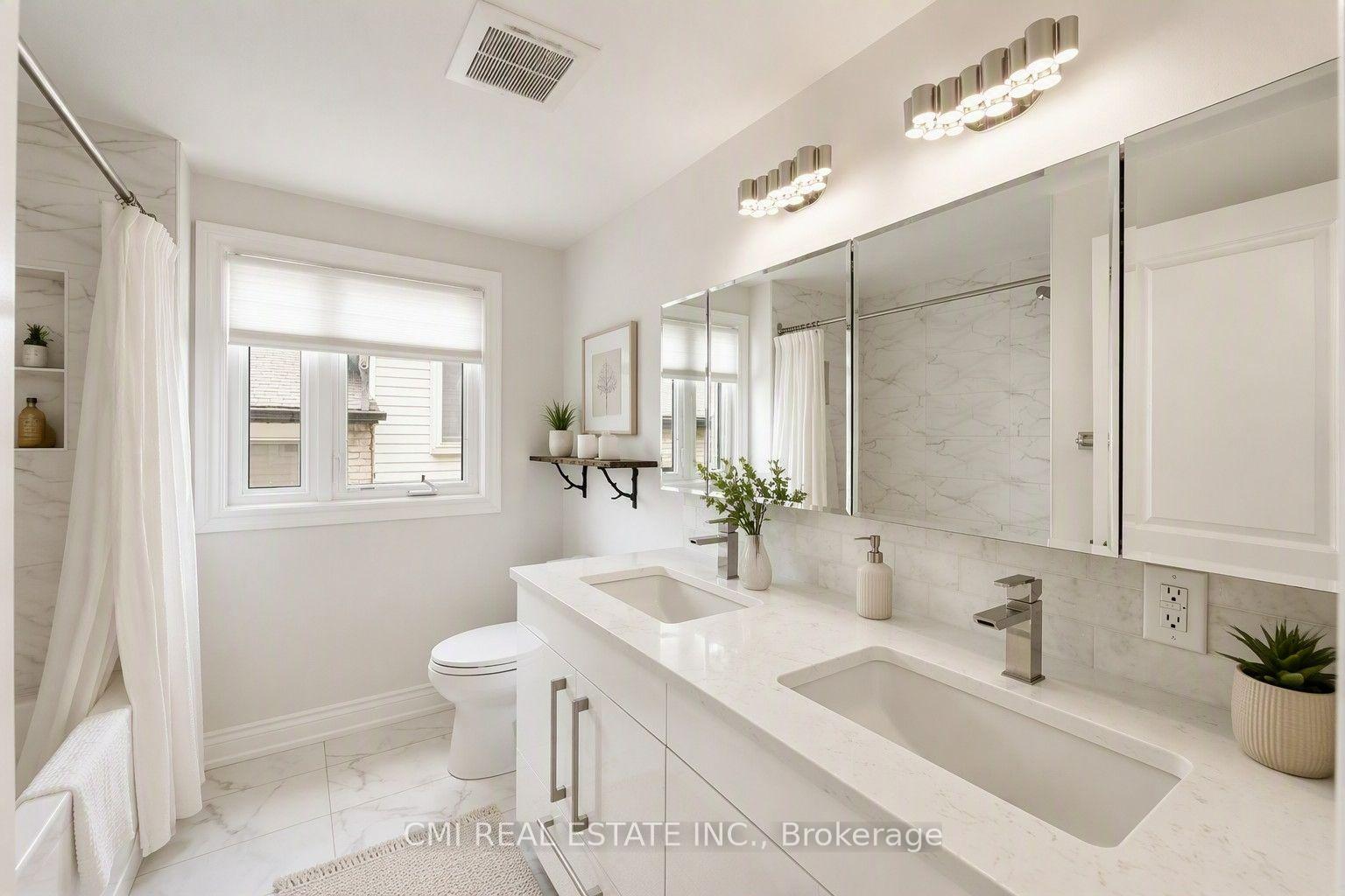 Photo 30 of 677 Lomond Crescent, Burlington, Shoreacres — HOMEH
