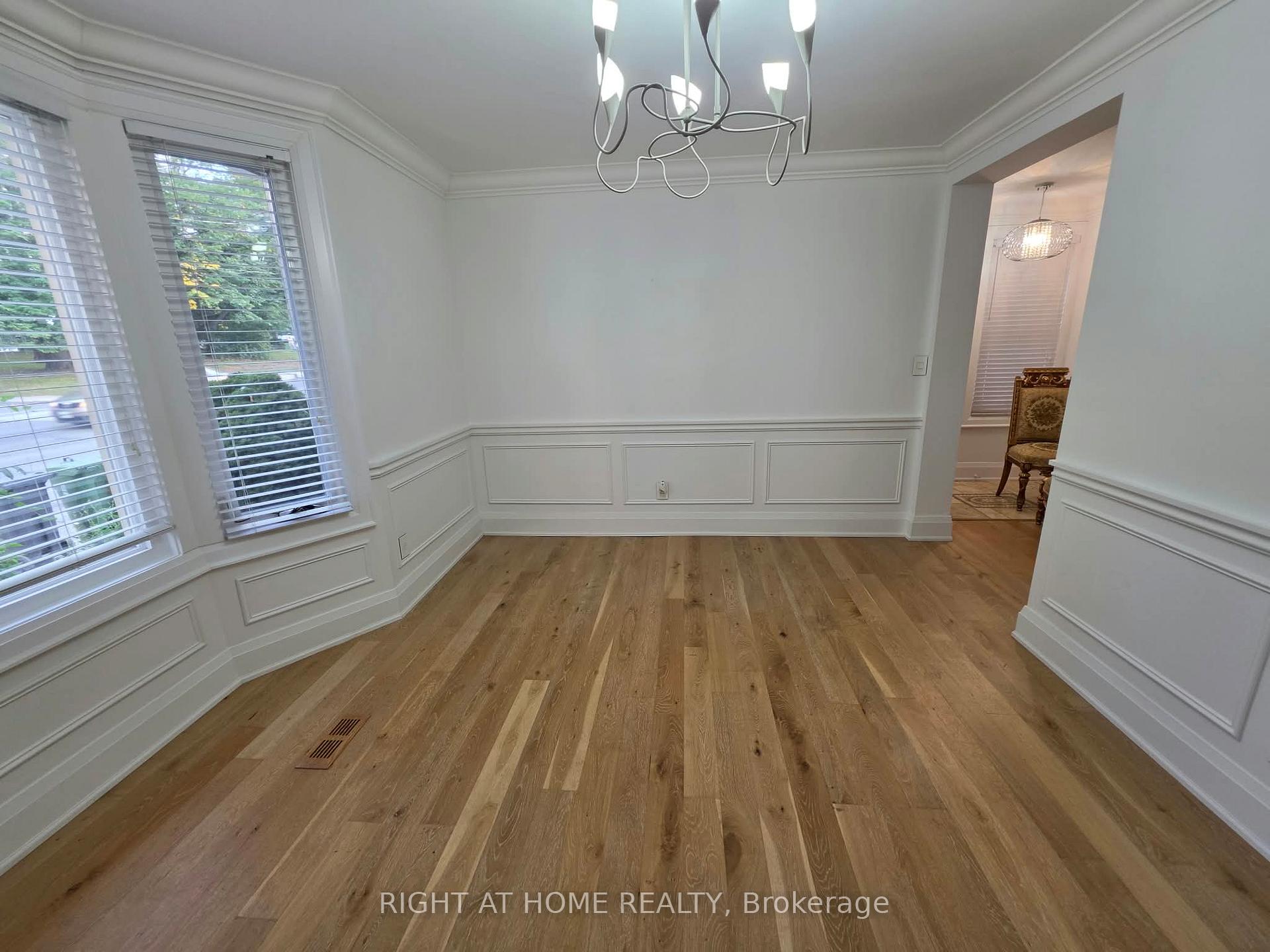Photo 18 of Unit Main, 154 Davisville Avenue, Toronto, Mount Pleasant West — HOMEH
