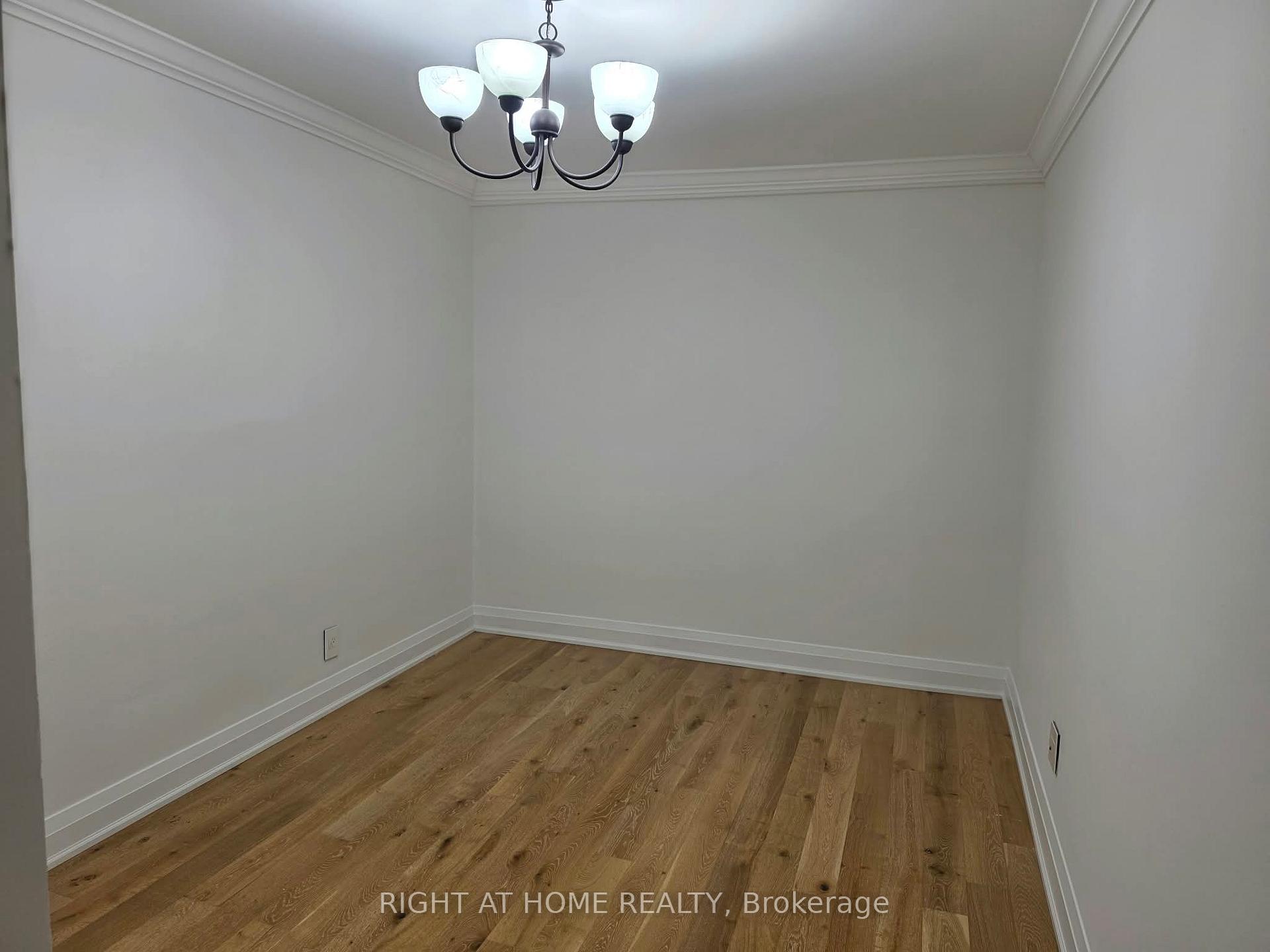 Photo 25 of Unit Main, 154 Davisville Avenue, Toronto, Mount Pleasant West — HOMEH