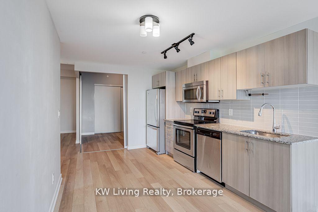 Photo 9 of Unit 507, 16 McAdam Avenue, North York, Yorkdale-Glen Park — HOMEH