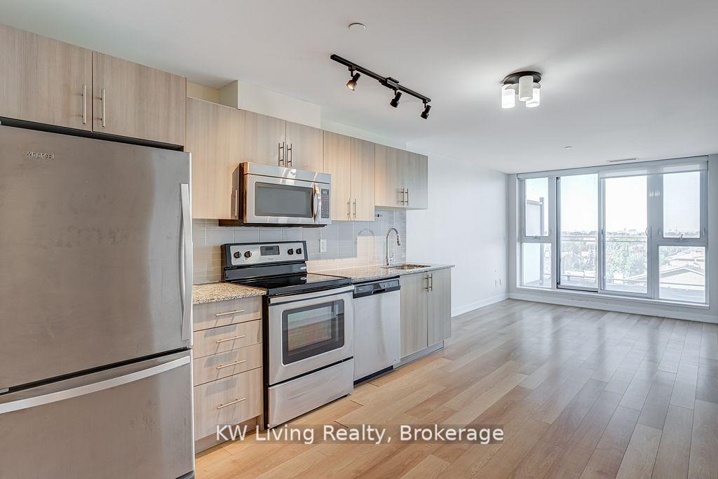 Photo 11 of Unit 507, 16 McAdam Avenue, North York, Yorkdale-Glen Park — HOMEH
