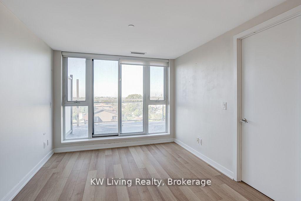 Photo 14 of Unit 507, 16 McAdam Avenue, North York, Yorkdale-Glen Park — HOMEH