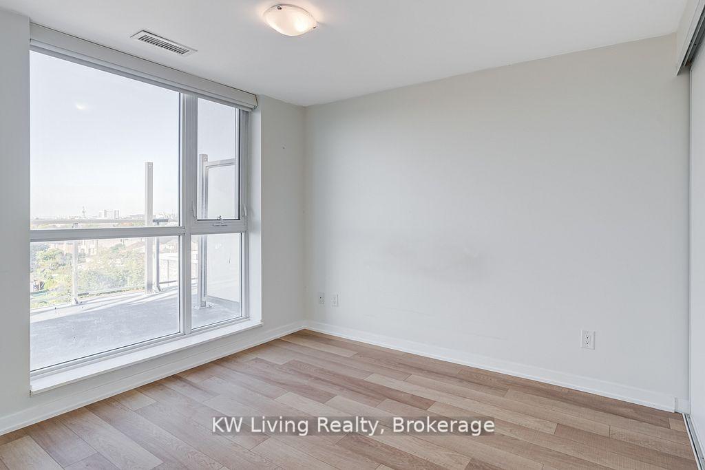 Photo 16 of Unit 507, 16 McAdam Avenue, North York, Yorkdale-Glen Park — HOMEH