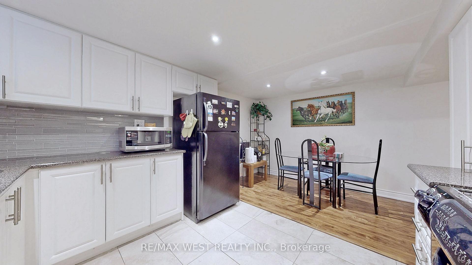 Photo 10 of Unit BSMT, 139 Ranee Avenue, Toronto, Englemount-Lawrence — HOMEH