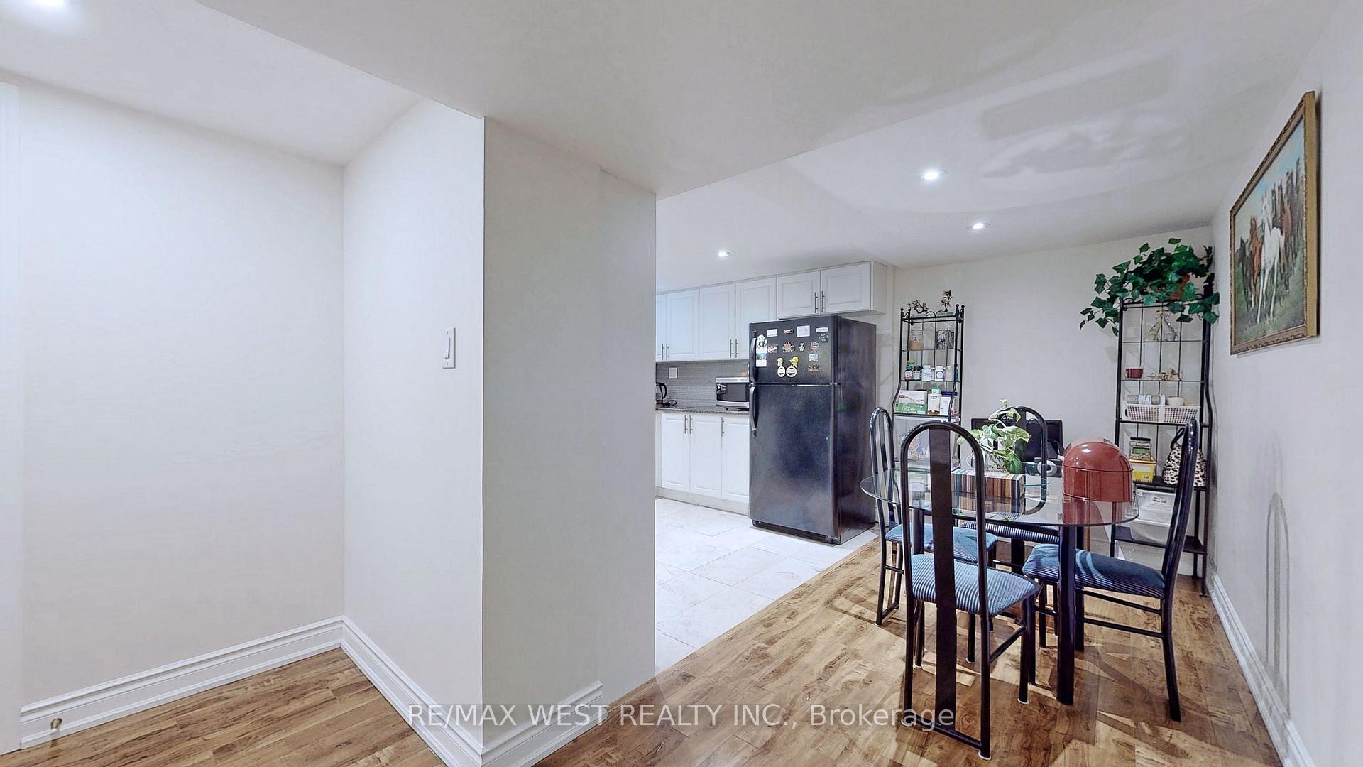 Photo 12 of Unit BSMT, 139 Ranee Avenue, Toronto, Englemount-Lawrence — HOMEH