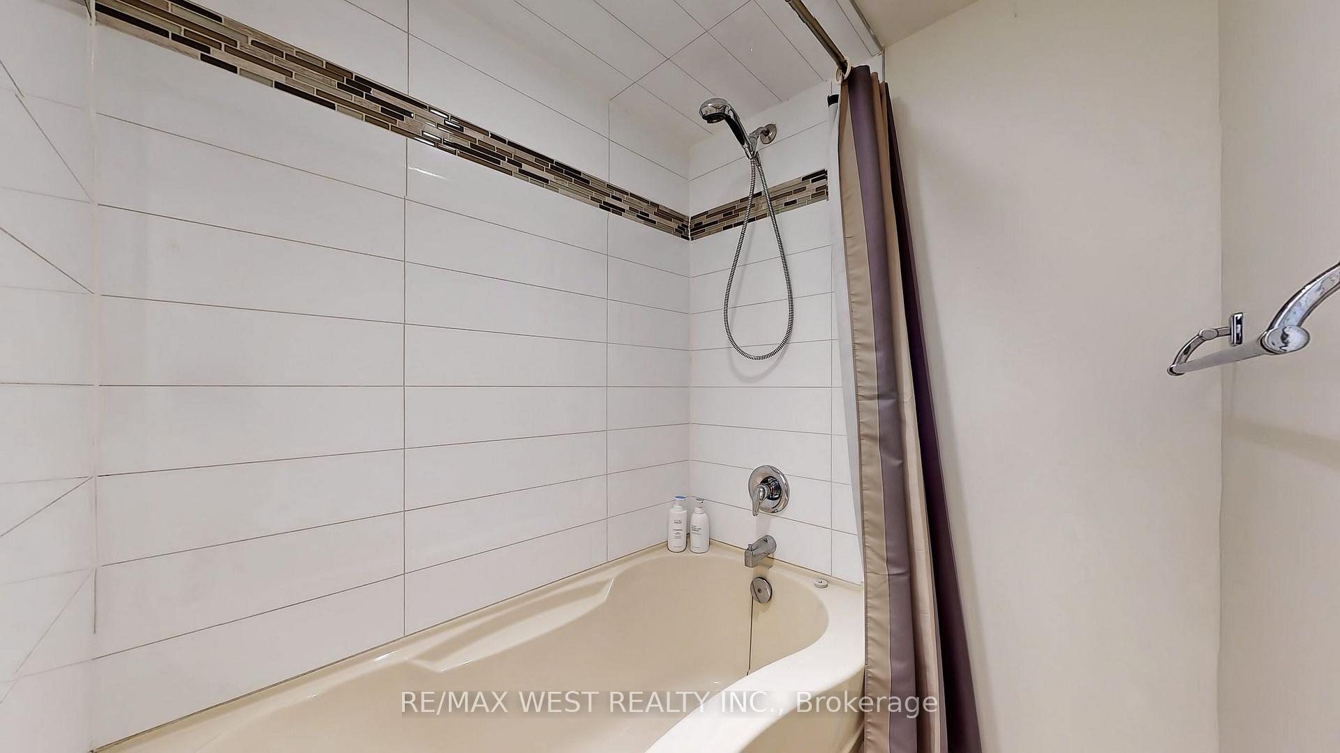 Photo 18 of Unit BSMT, 139 Ranee Avenue, Toronto, Englemount-Lawrence — HOMEH