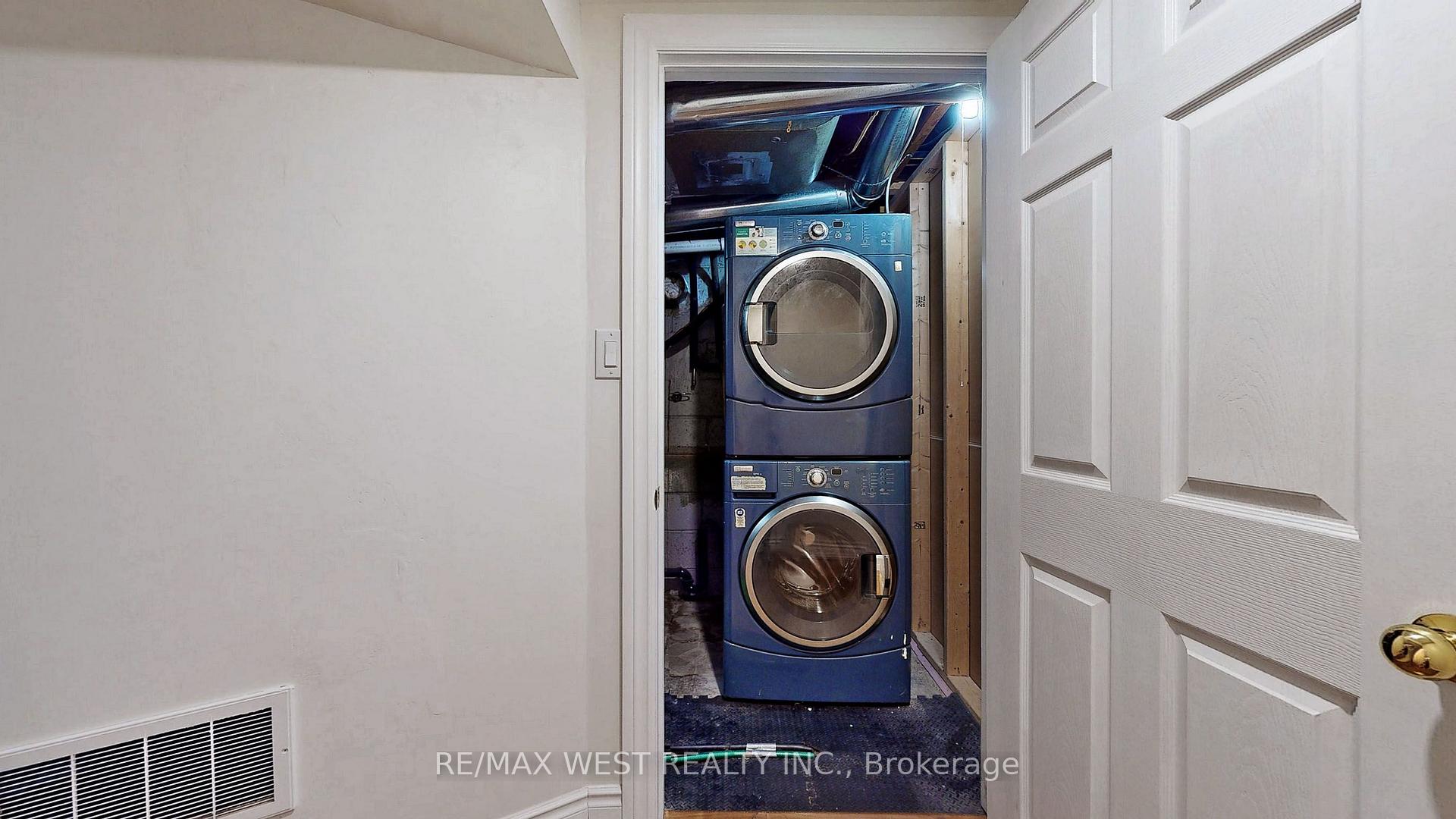 Photo 19 of Unit BSMT, 139 Ranee Avenue, Toronto, Englemount-Lawrence — HOMEH