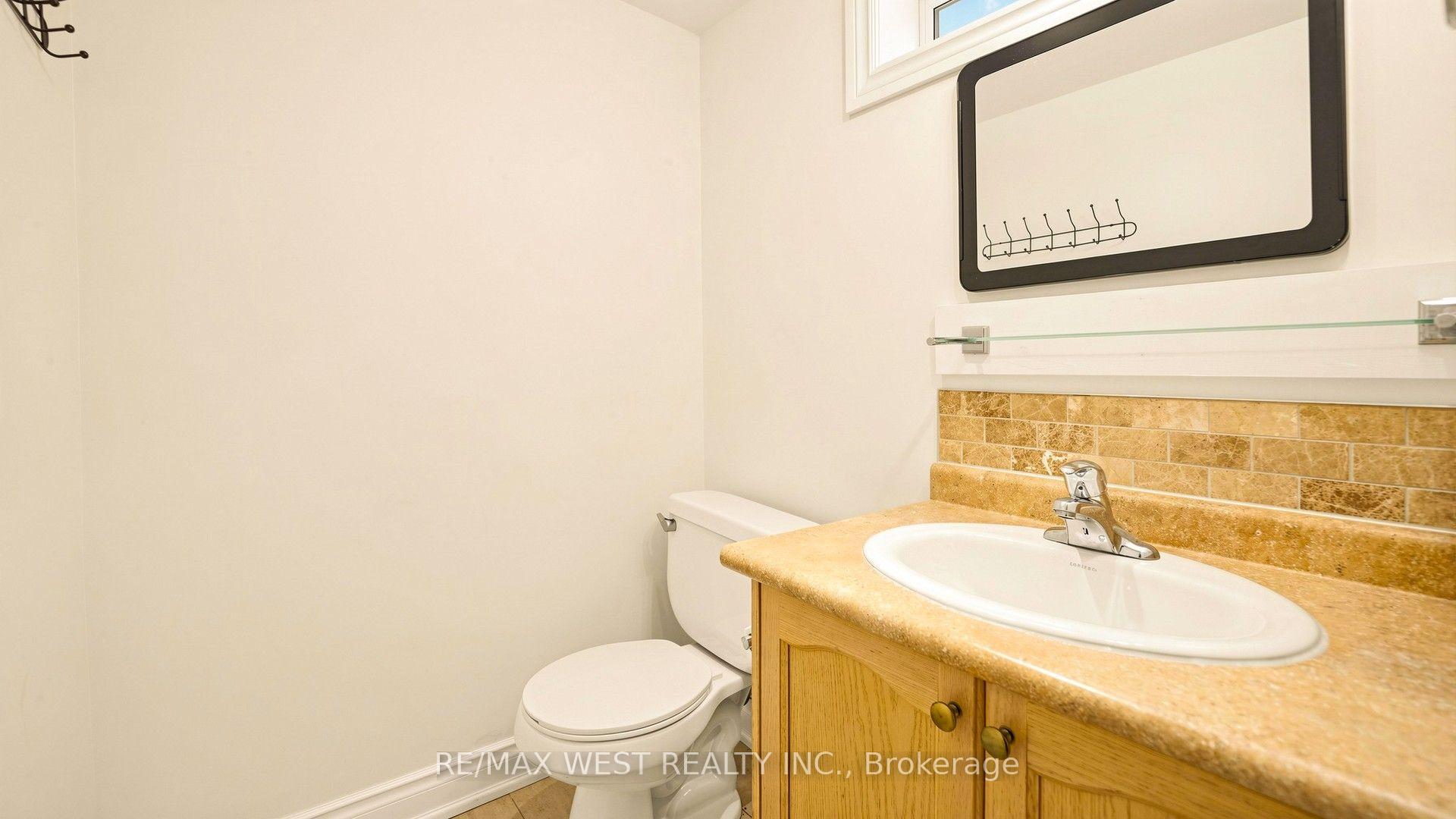 Photo 23 of Unit BSMT, 139 Ranee Avenue, Toronto, Englemount-Lawrence — HOMEH