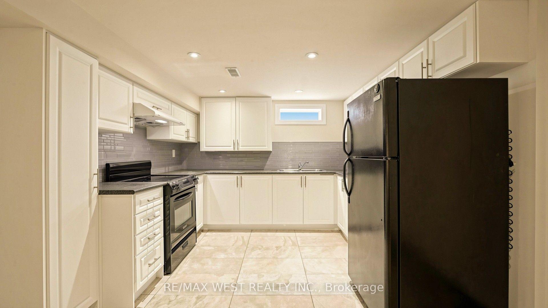 Photo 27 of Unit BSMT, 139 Ranee Avenue, Toronto, Englemount-Lawrence — HOMEH