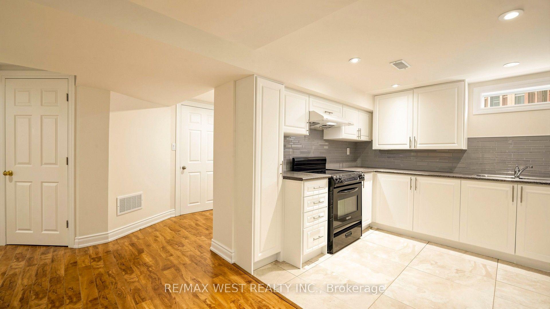 Photo 28 of Unit BSMT, 139 Ranee Avenue, Toronto, Englemount-Lawrence — HOMEH