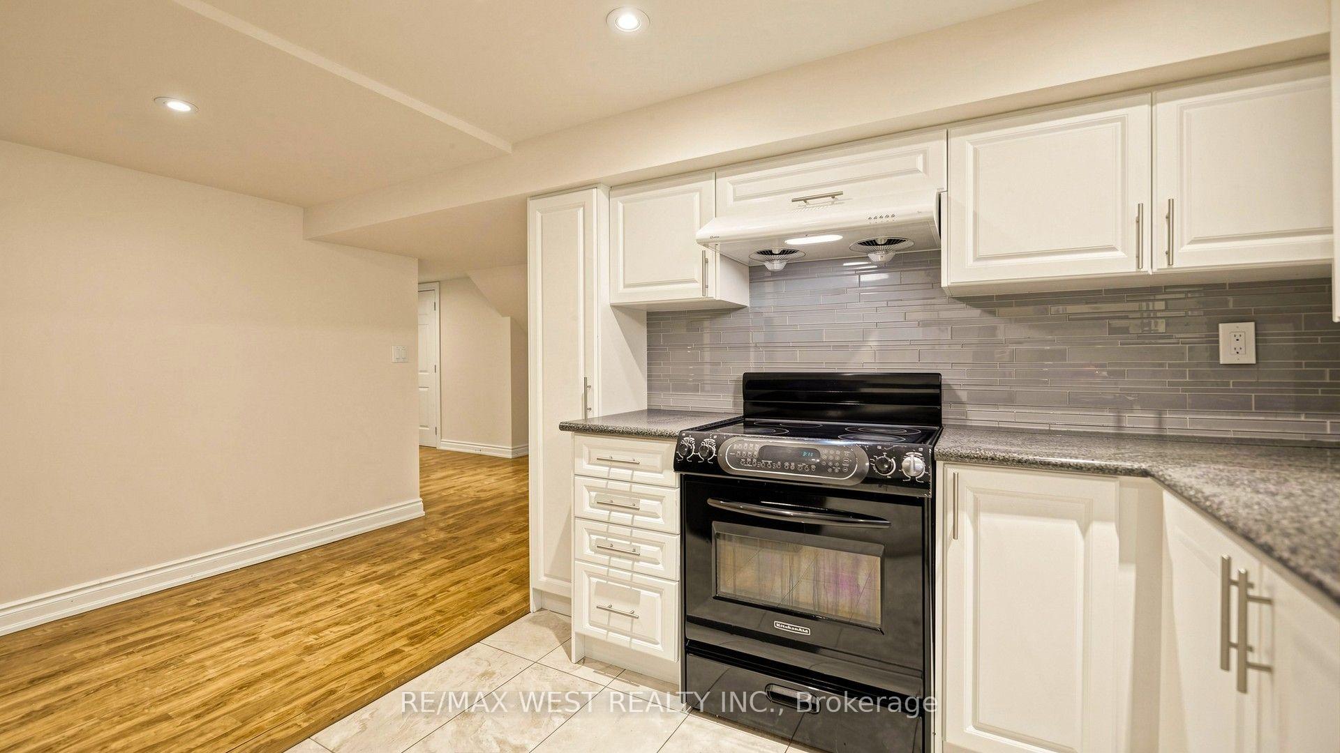 Photo 30 of Unit BSMT, 139 Ranee Avenue, Toronto, Englemount-Lawrence — HOMEH