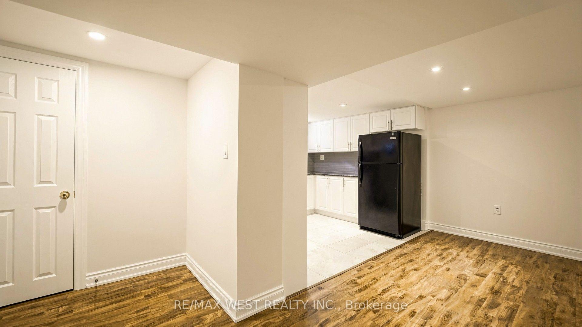 Photo 31 of Unit BSMT, 139 Ranee Avenue, Toronto, Englemount-Lawrence — HOMEH