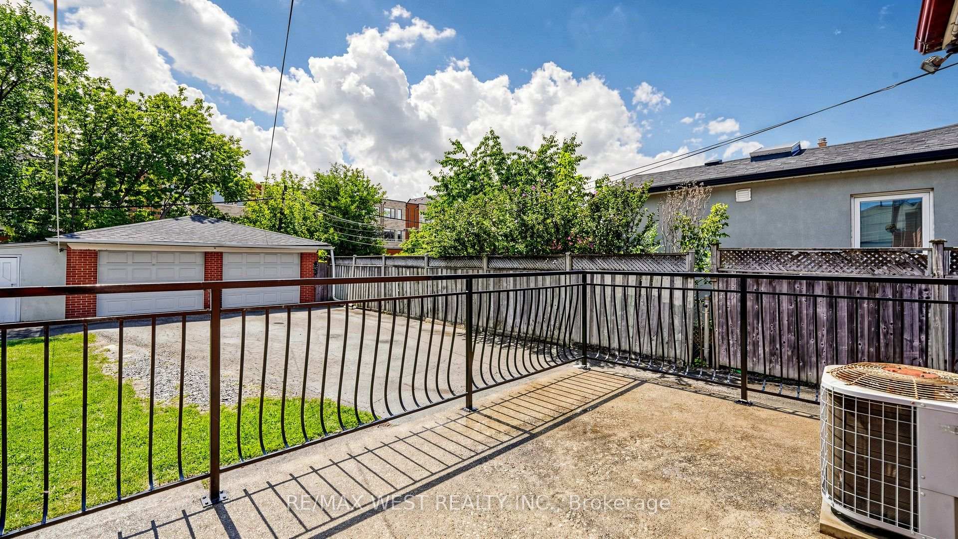 Photo 32 of Unit BSMT, 139 Ranee Avenue, Toronto, Englemount-Lawrence — HOMEH
