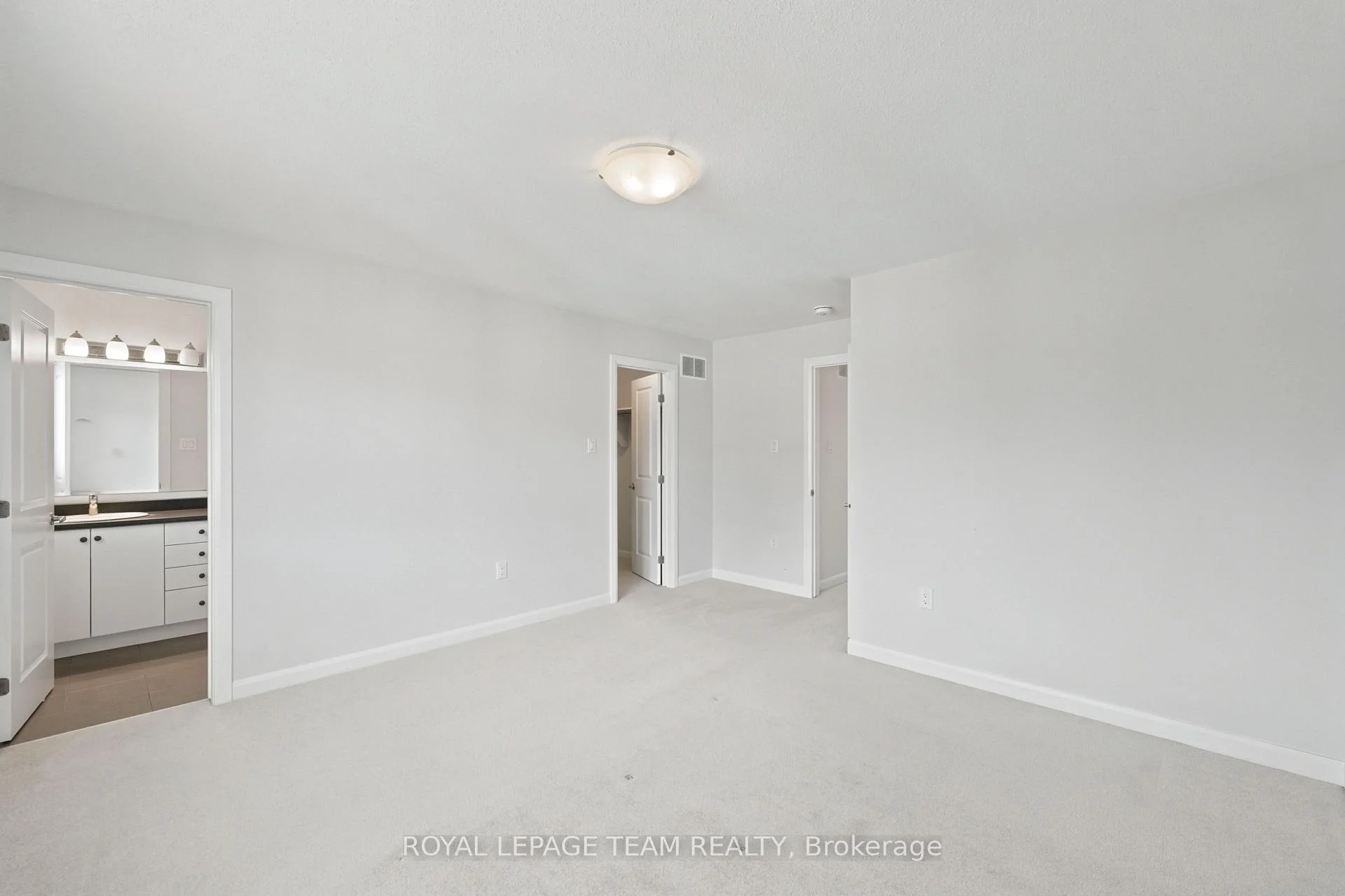 Photo 15 of 417 Silicon Way, Ottawa, Kanata - Morgan's Grant/South March — HOMEH