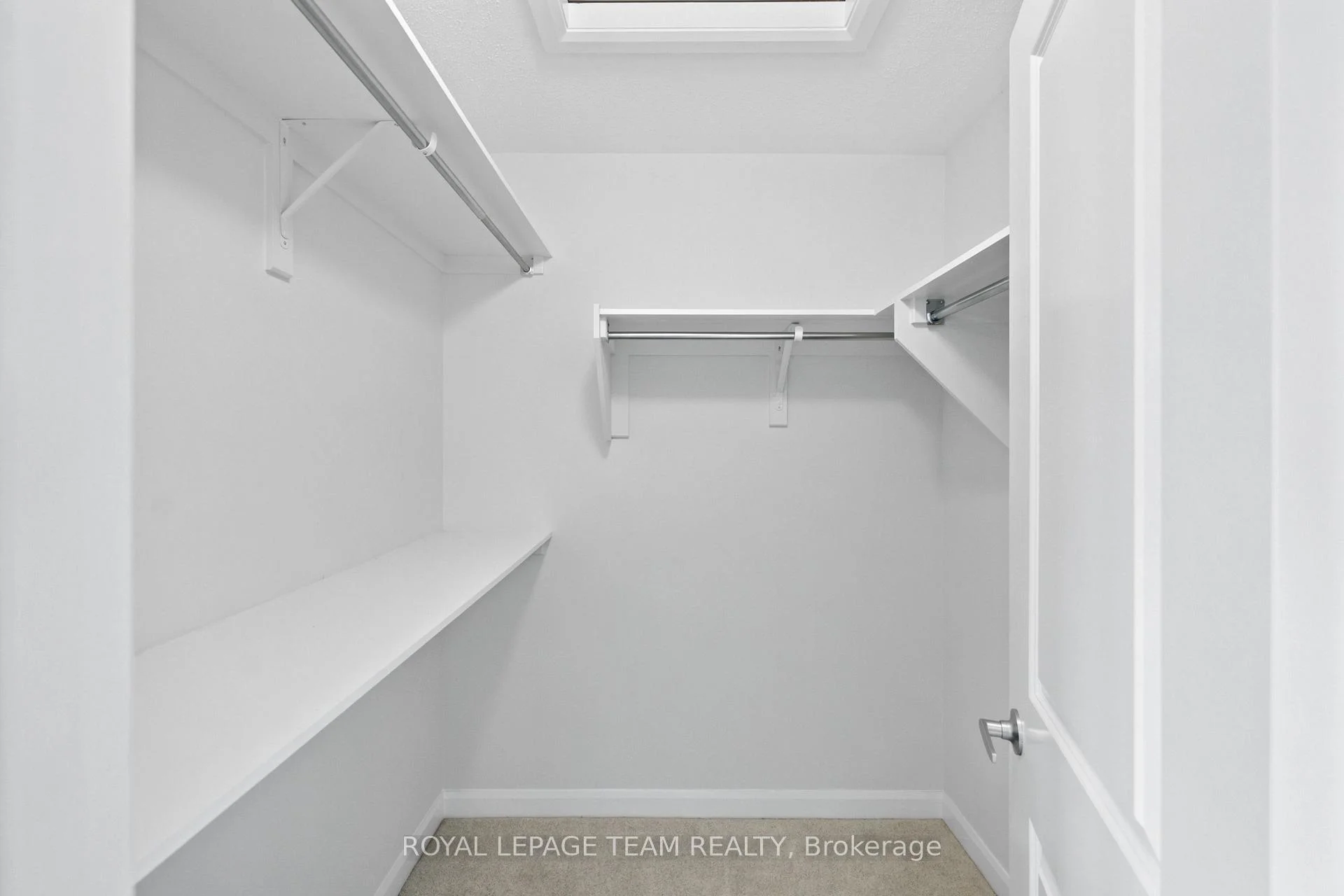 Photo 17 of 417 Silicon Way, Ottawa, Kanata - Morgan's Grant/South March — HOMEH