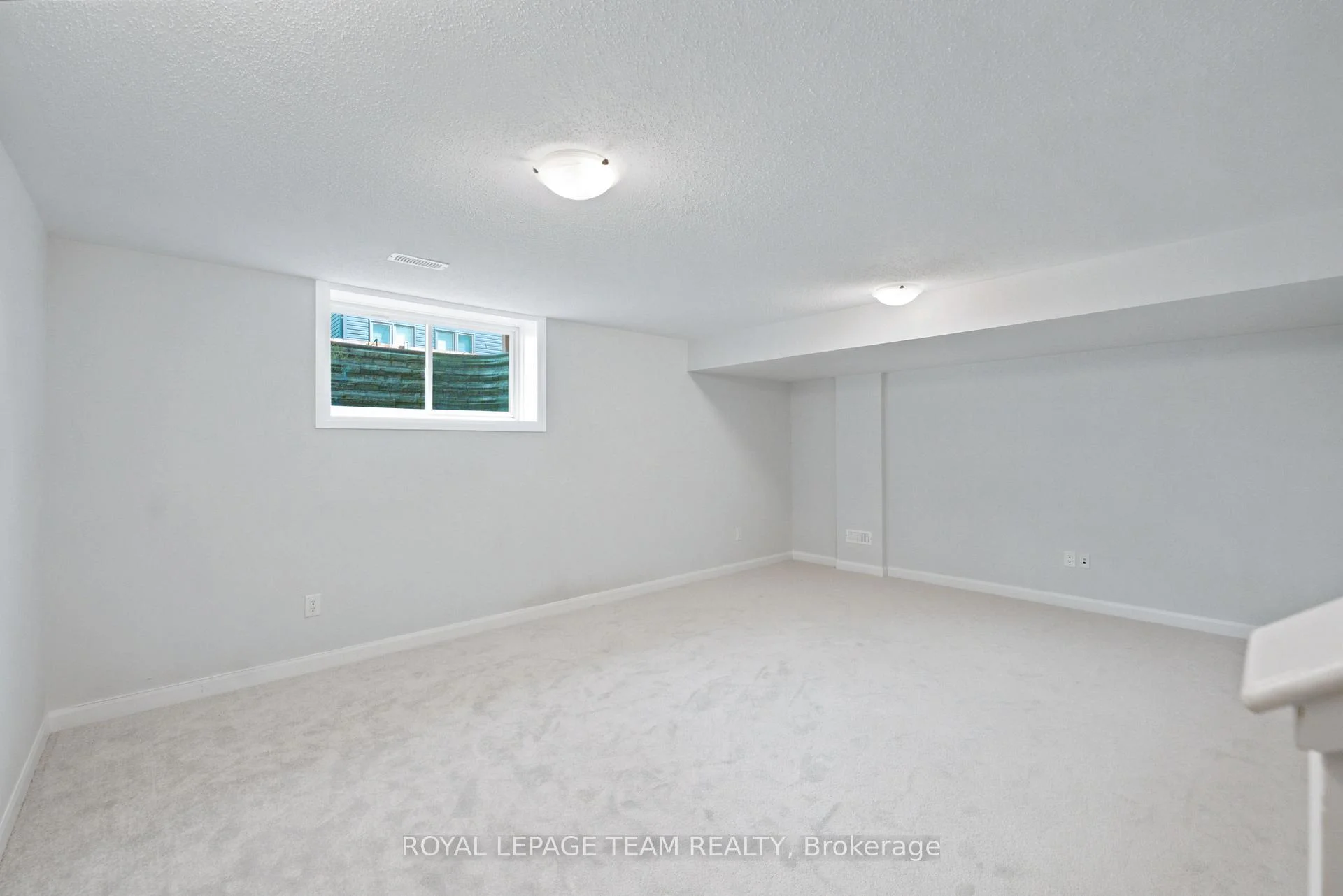 Photo 23 of 417 Silicon Way, Ottawa, Kanata - Morgan's Grant/South March — HOMEH