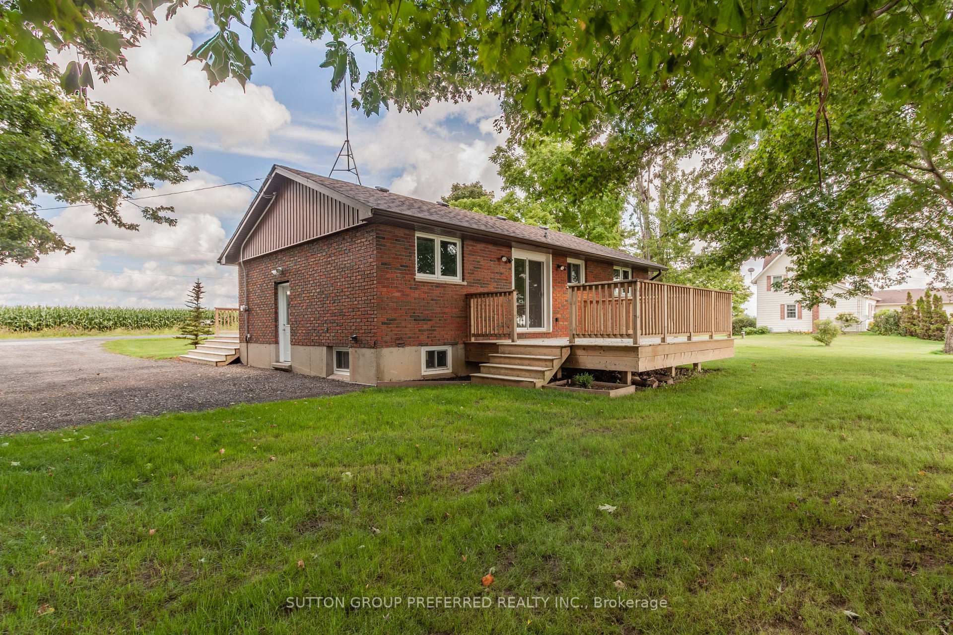 Photo 9 of 4463 Avon Drive, Malahide, Rural Malahide — HOMEH