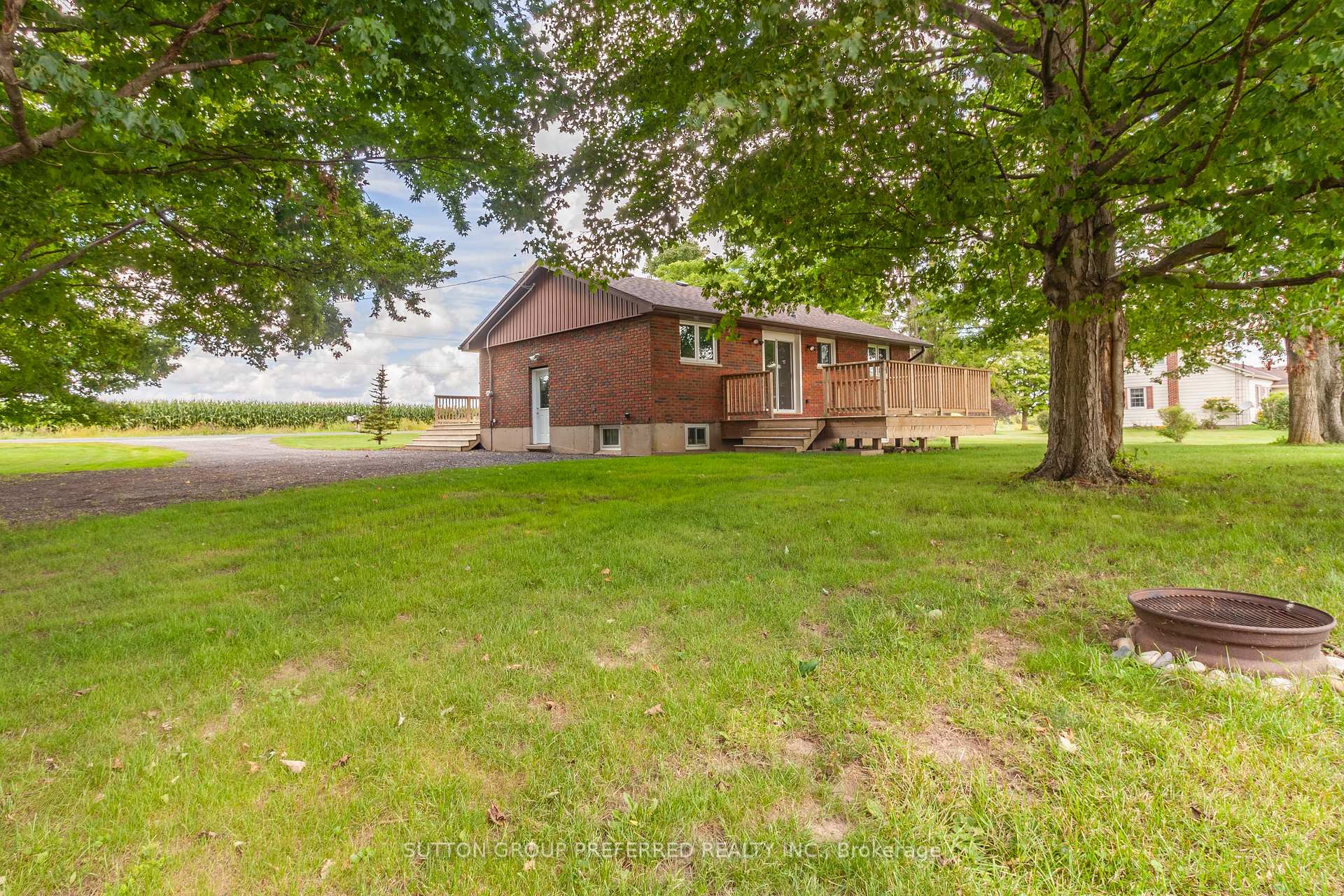 Photo 10 of 4463 Avon Drive, Malahide, Rural Malahide — HOMEH