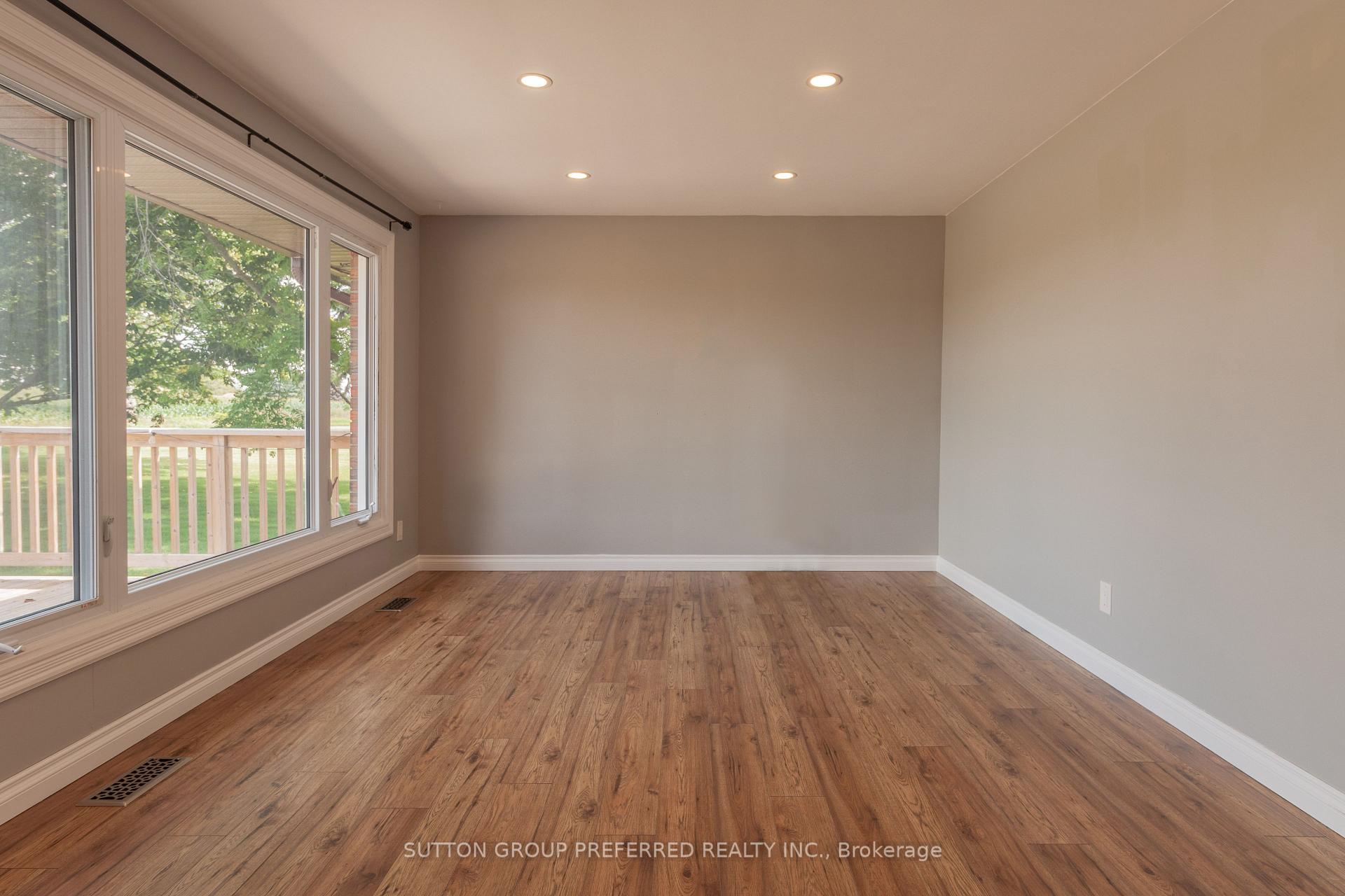 Photo 17 of 4463 Avon Drive, Malahide, Rural Malahide — HOMEH