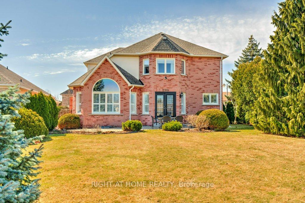 Photo 42 of 2109 Berwick Drive, Burlington, Rose — HOMEH
