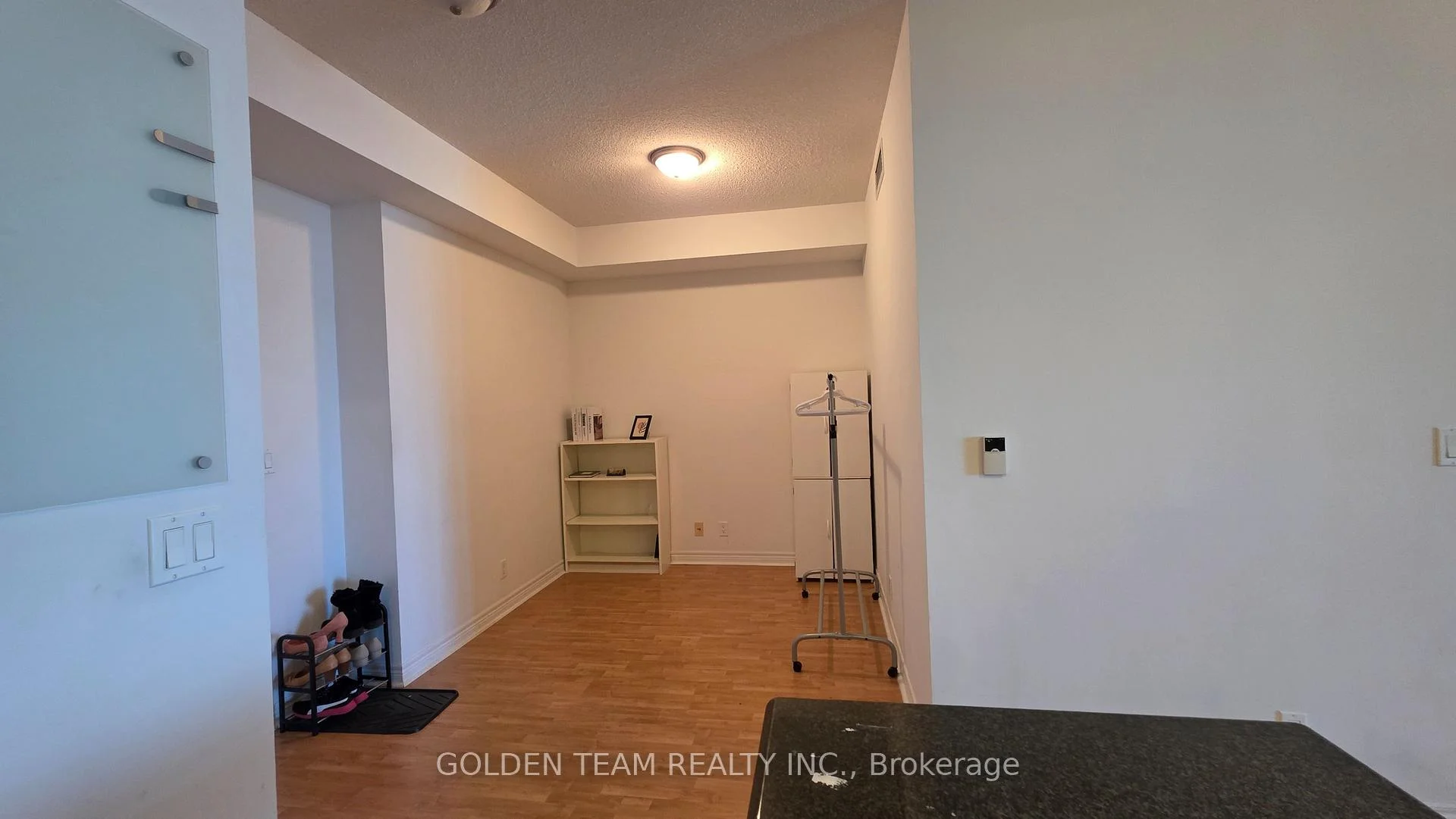 Photo 28 of Unit 906, 33 circa Boulevard, Markham, Unionville — HOMEH