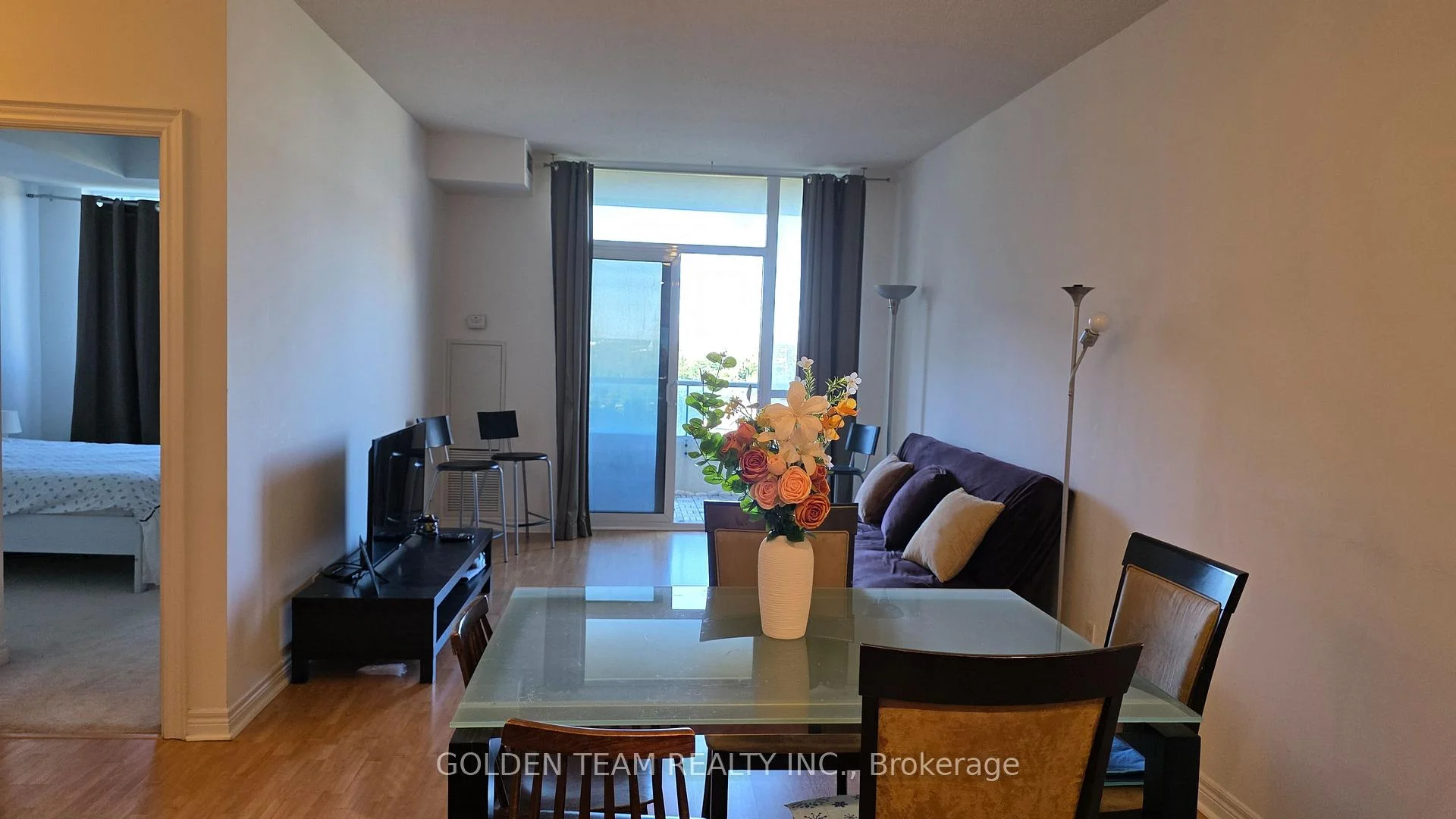 Photo 38 of Unit 906, 33 circa Boulevard, Markham, Unionville — HOMEH