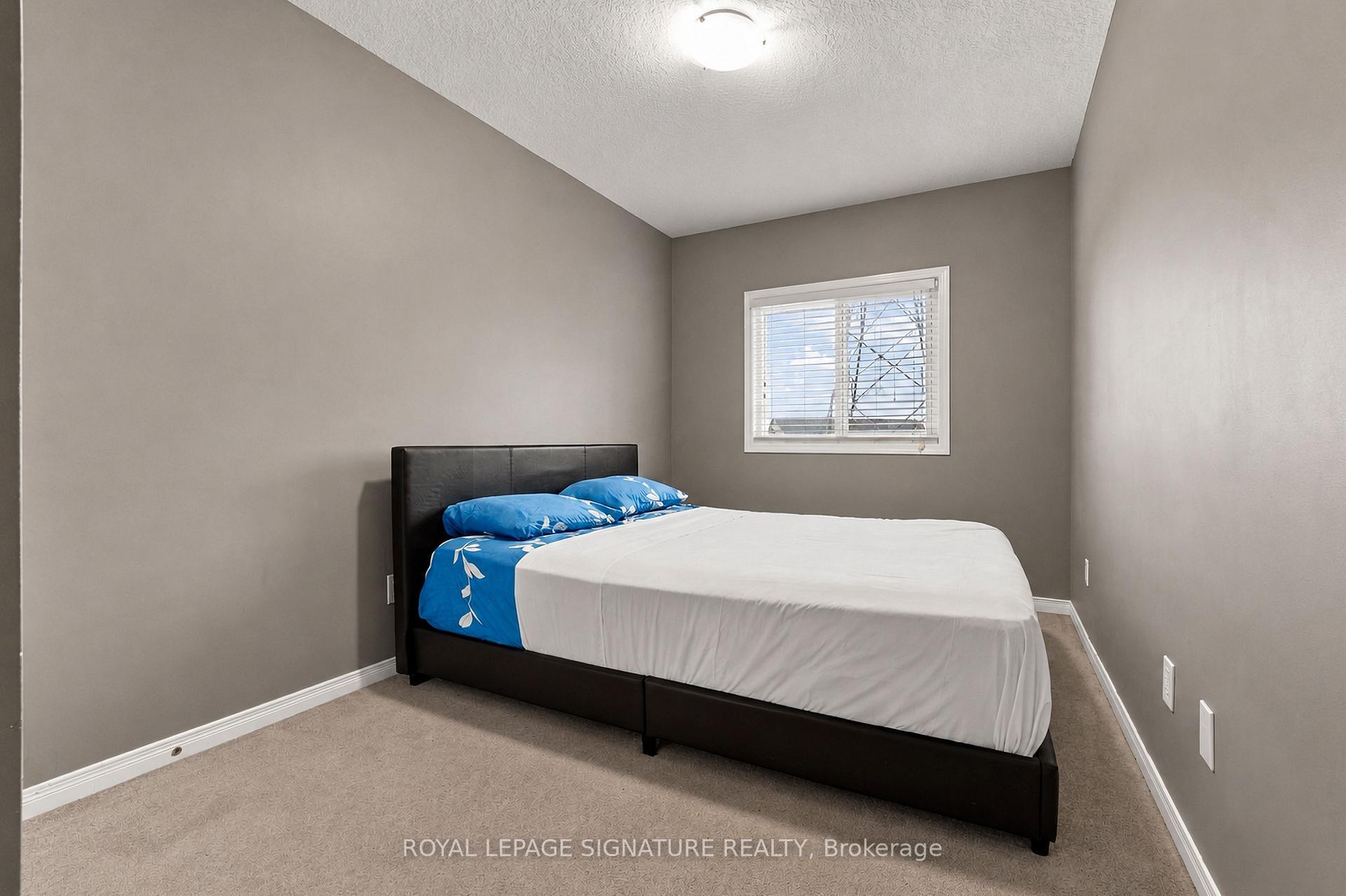 Photo 29 of 63 Sorrento Street, Kitchener, Huron Park — HOMEH