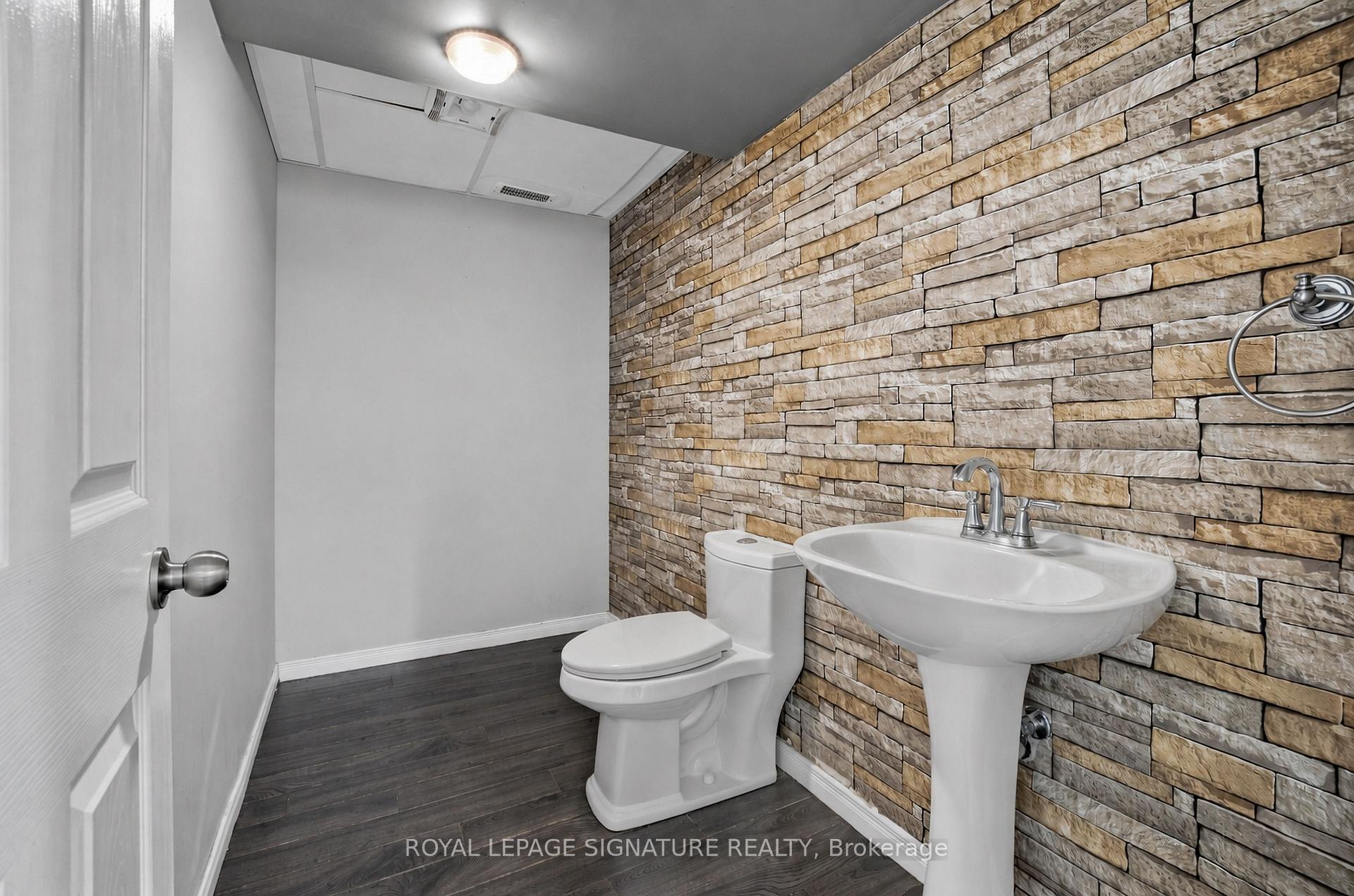 Photo 35 of 63 Sorrento Street, Kitchener, Huron Park — HOMEH