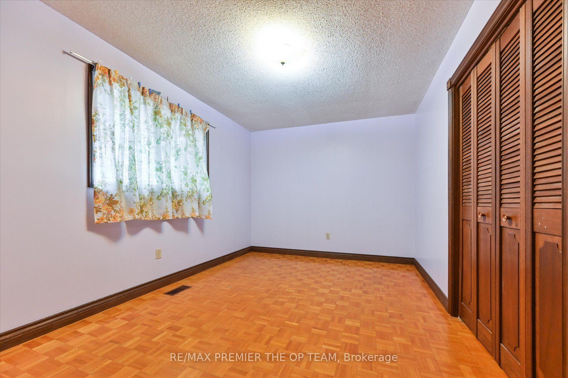 Photo 31 of 82 Highland Park Drive, Markham, Grandview — HOMEH