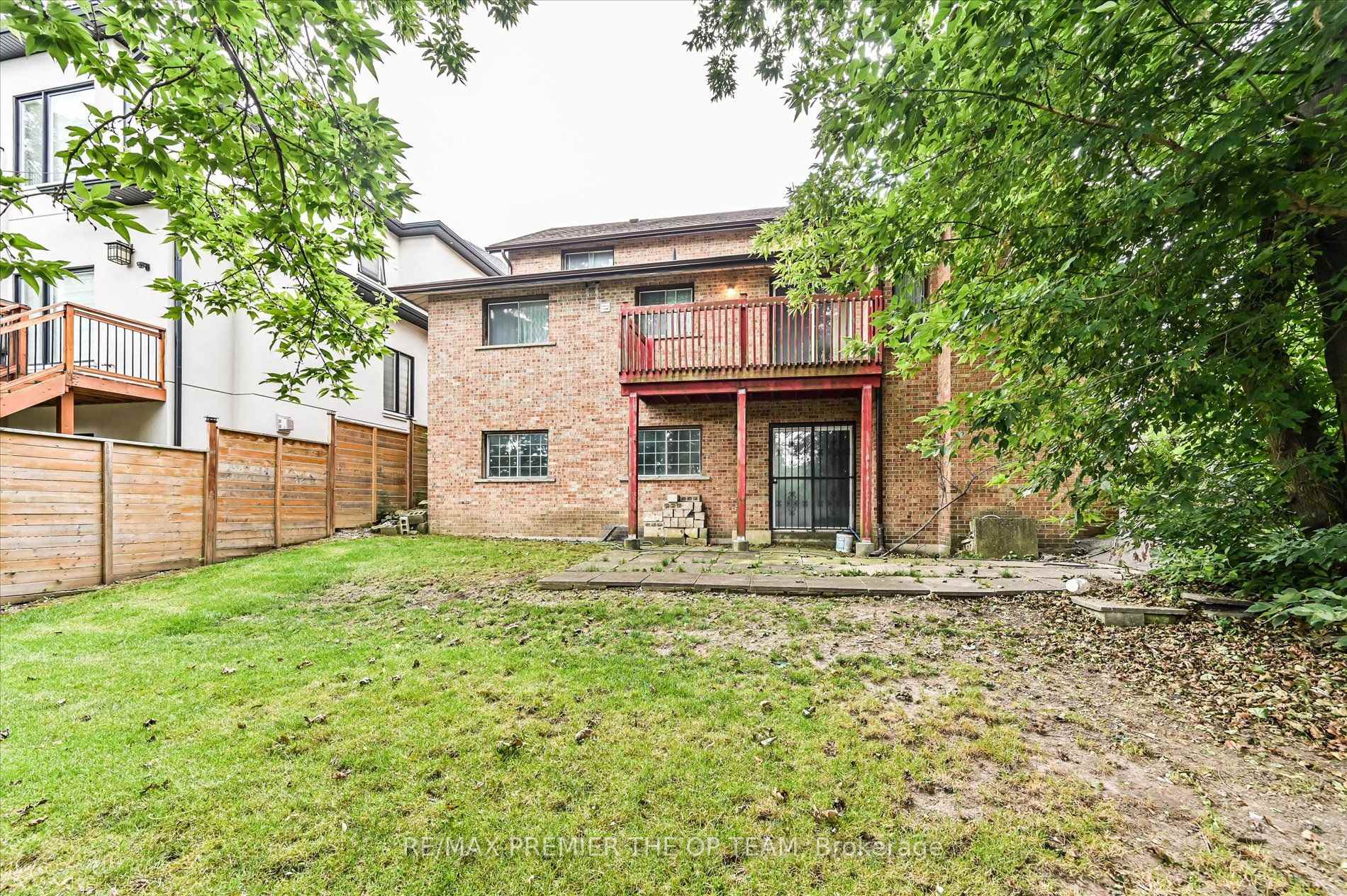 Photo 39 of 82 Highland Park Drive, Markham, Grandview — HOMEH