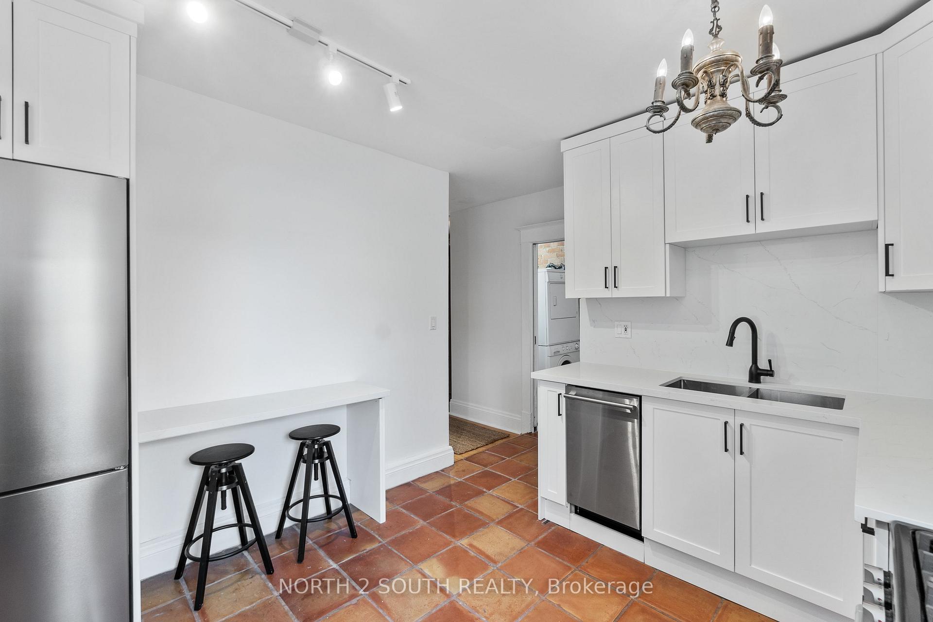 Photo 19 of Unit Upper, 161 Marlborough Place, Toronto, The Annex — HOMEH