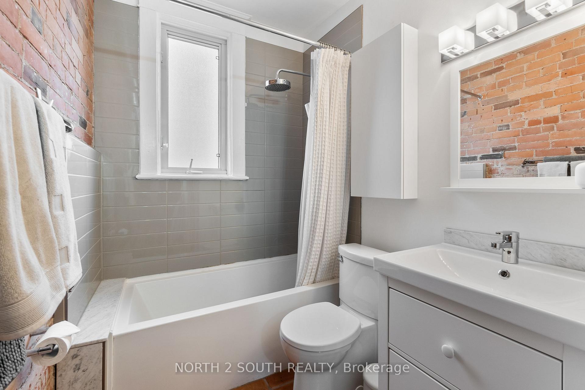 Photo 21 of Unit Upper, 161 Marlborough Place, Toronto, The Annex — HOMEH