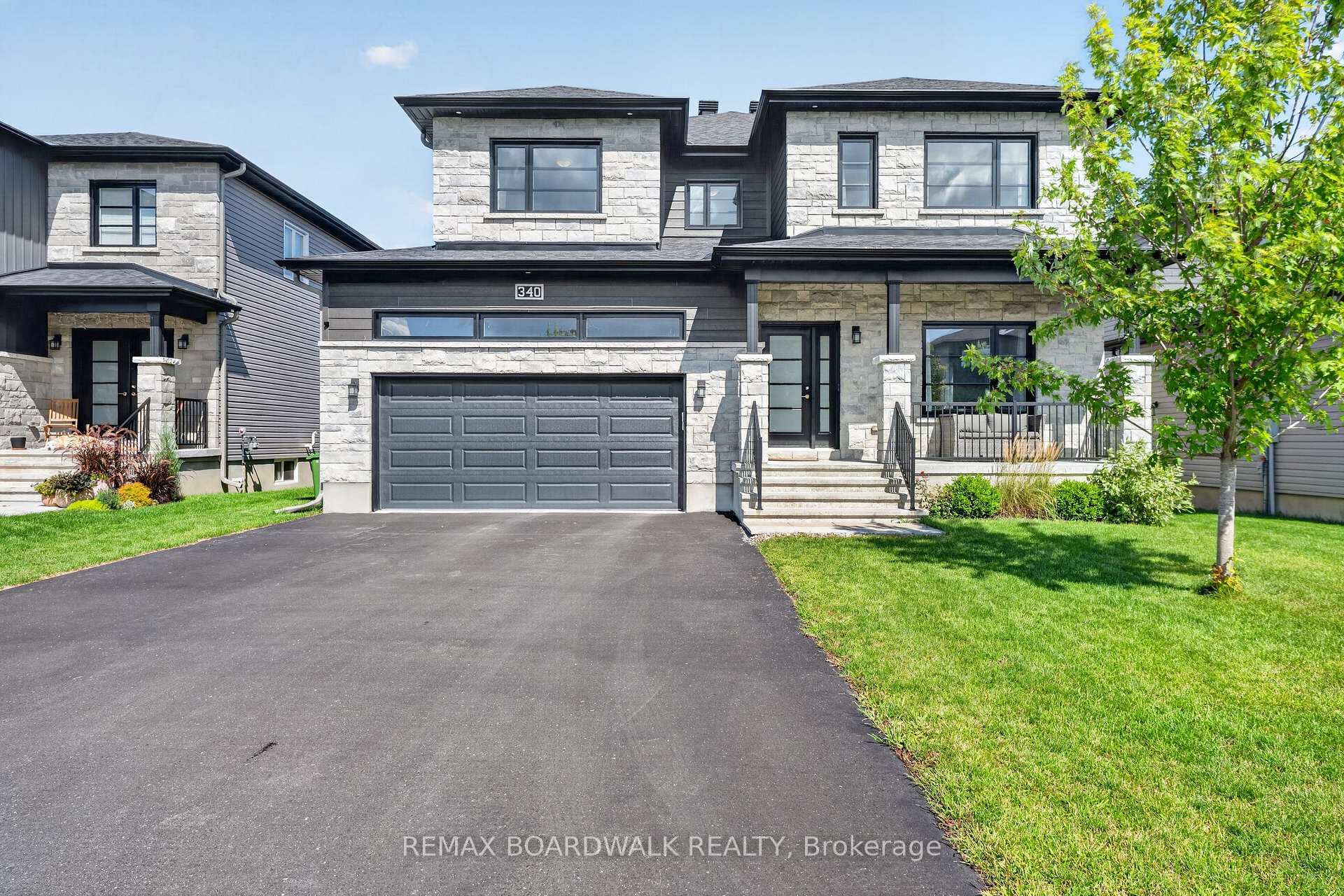 Photo of 340 Moonlight Drive