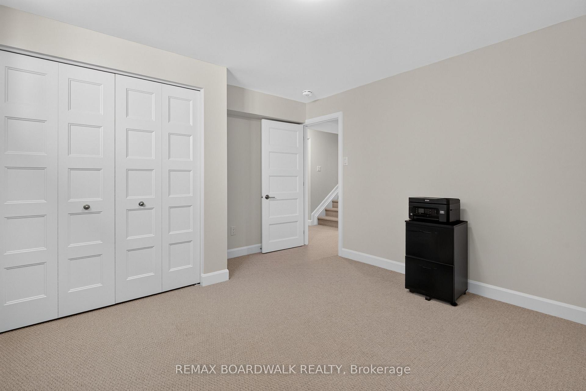 Photo 29 of 340 Moonlight Drive, Russell, Russell Twp — HOMEH