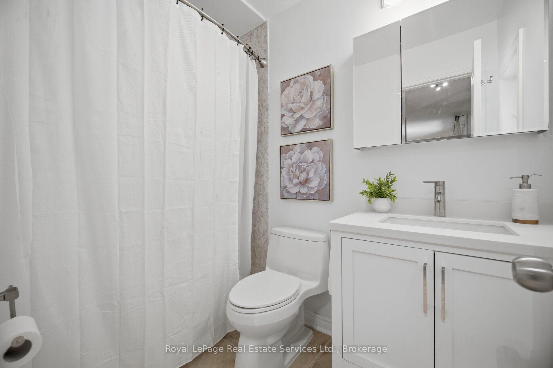 Photo 21 of 2259 Empire Crescent, Burlington, Orchard — HOMEH