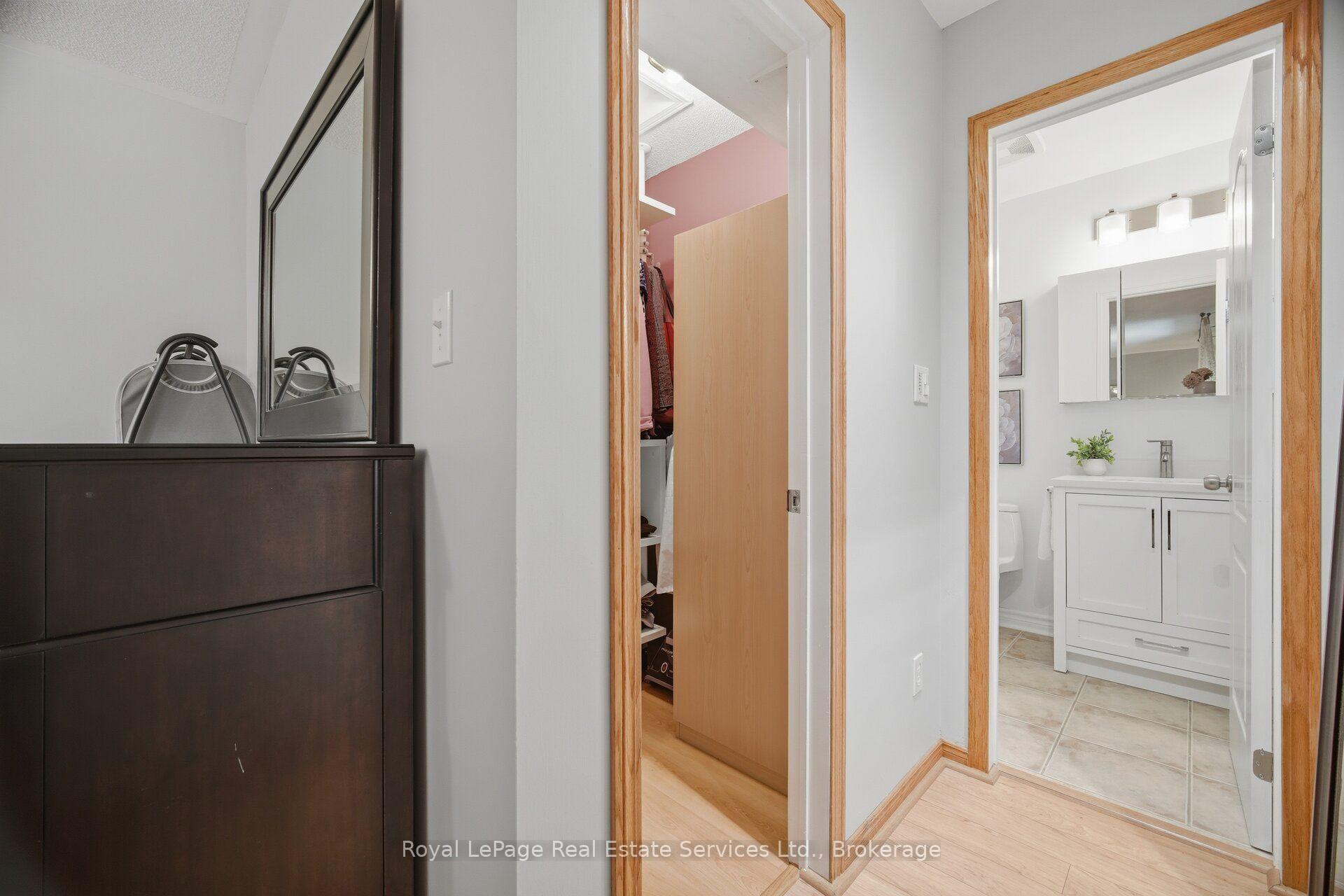 Photo 22 of 2259 Empire Crescent, Burlington, Orchard — HOMEH